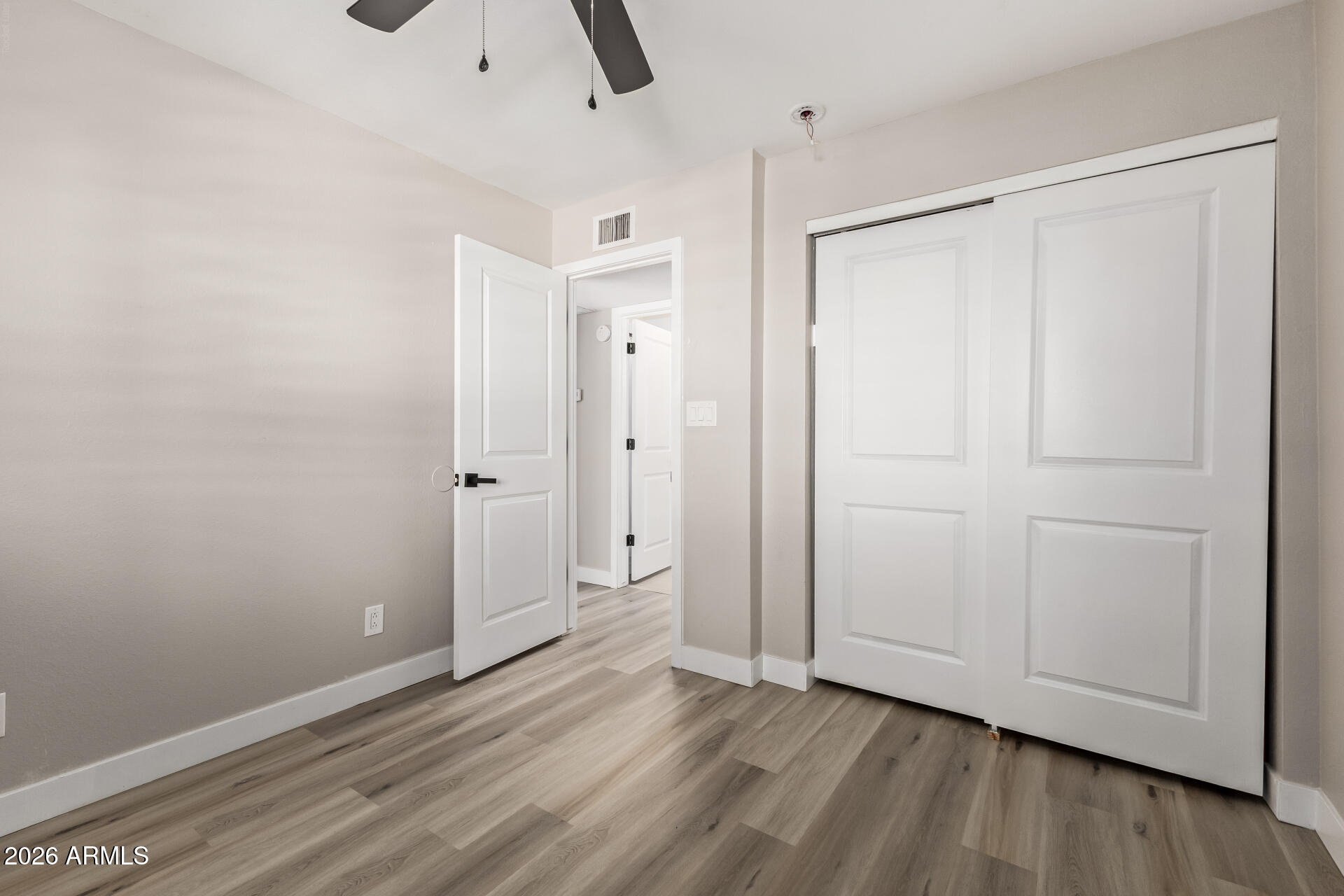 1867 E KIRKLAND Lane