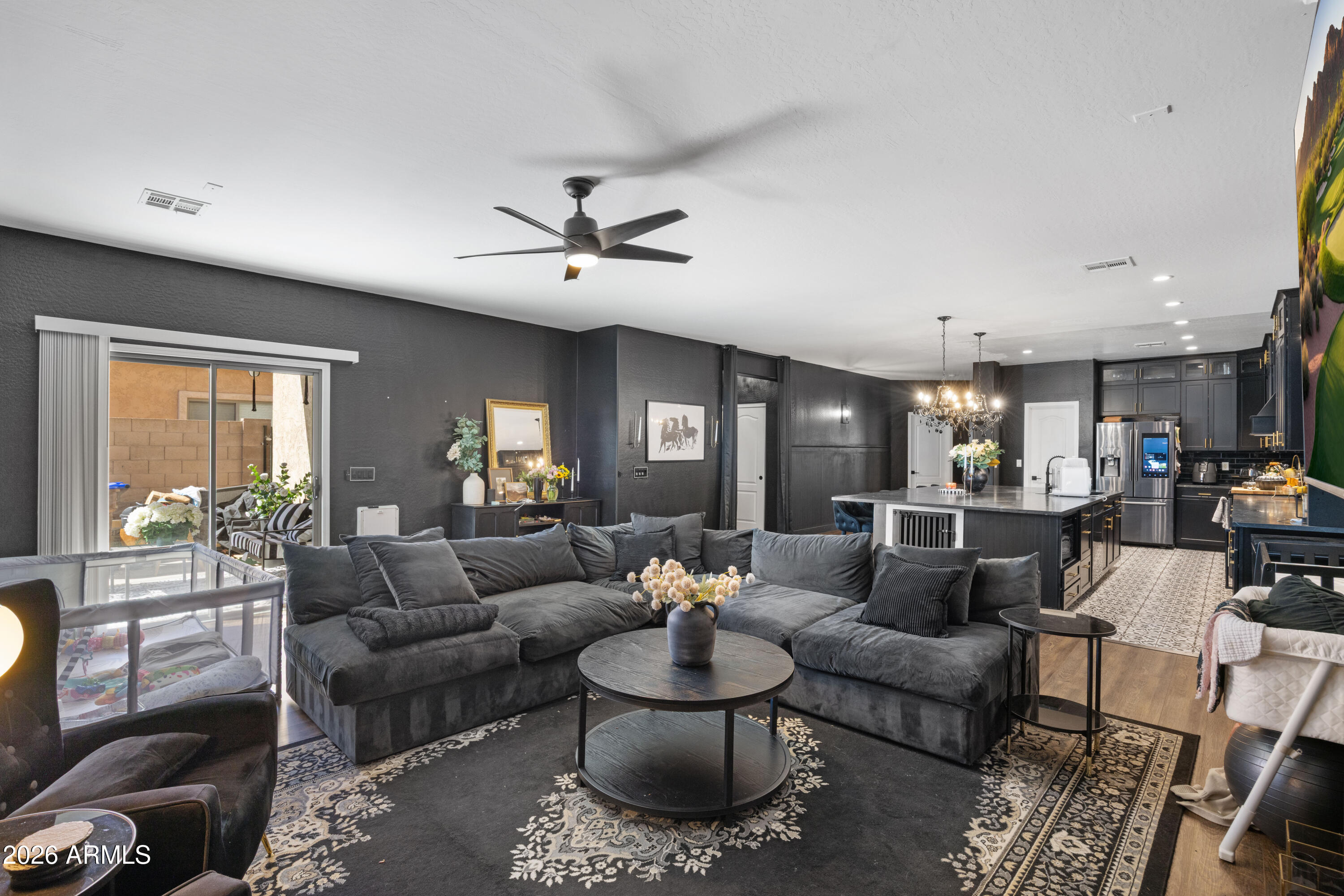 201 E MULE TRAIN Trail