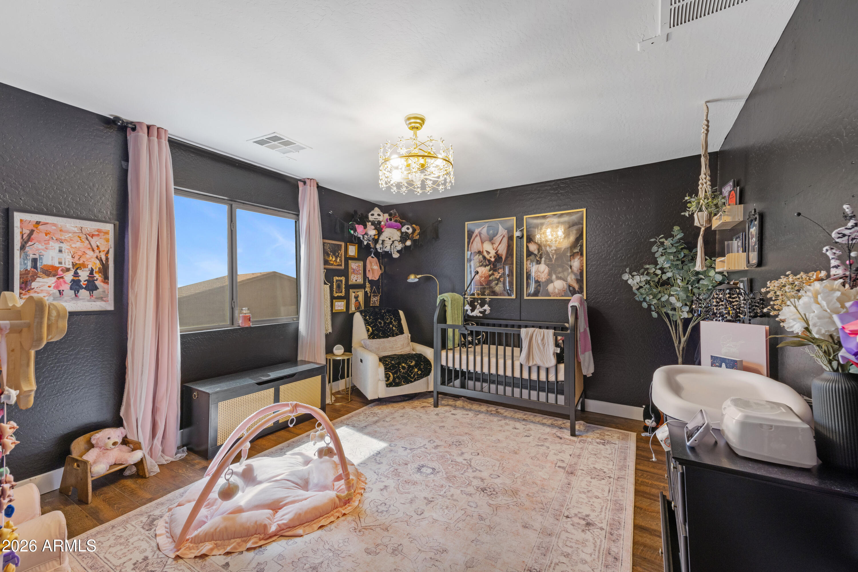 201 E MULE TRAIN Trail