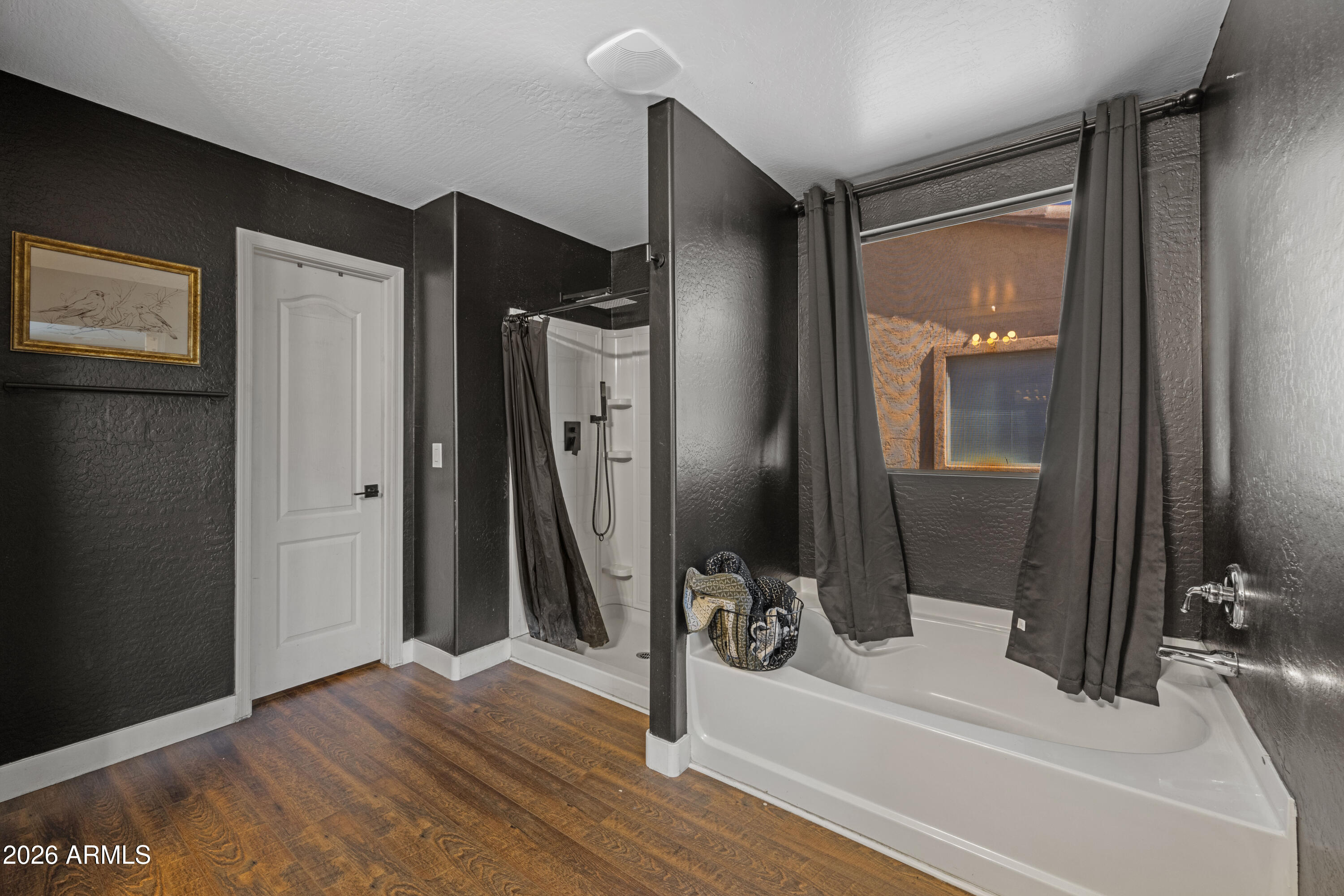 201 E MULE TRAIN Trail