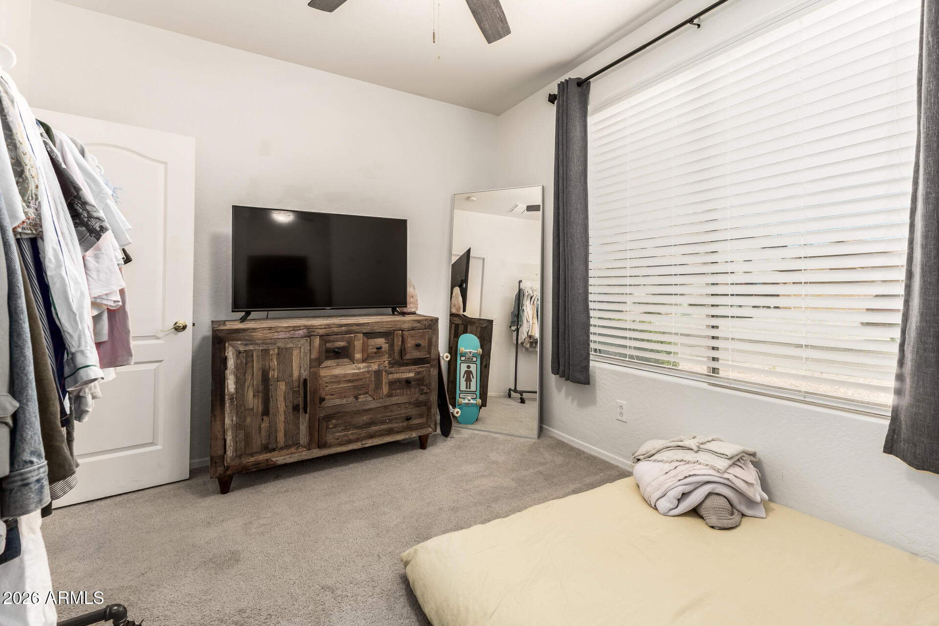 673 W HEREFORD Drive