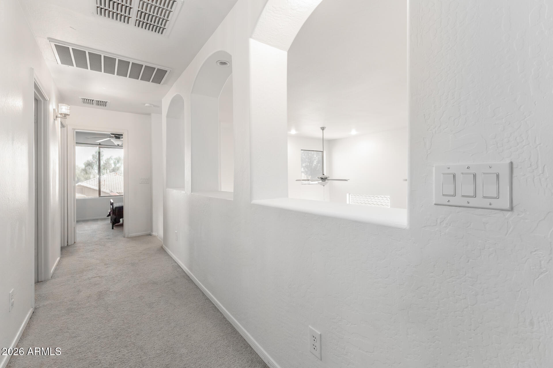 673 W HEREFORD Drive