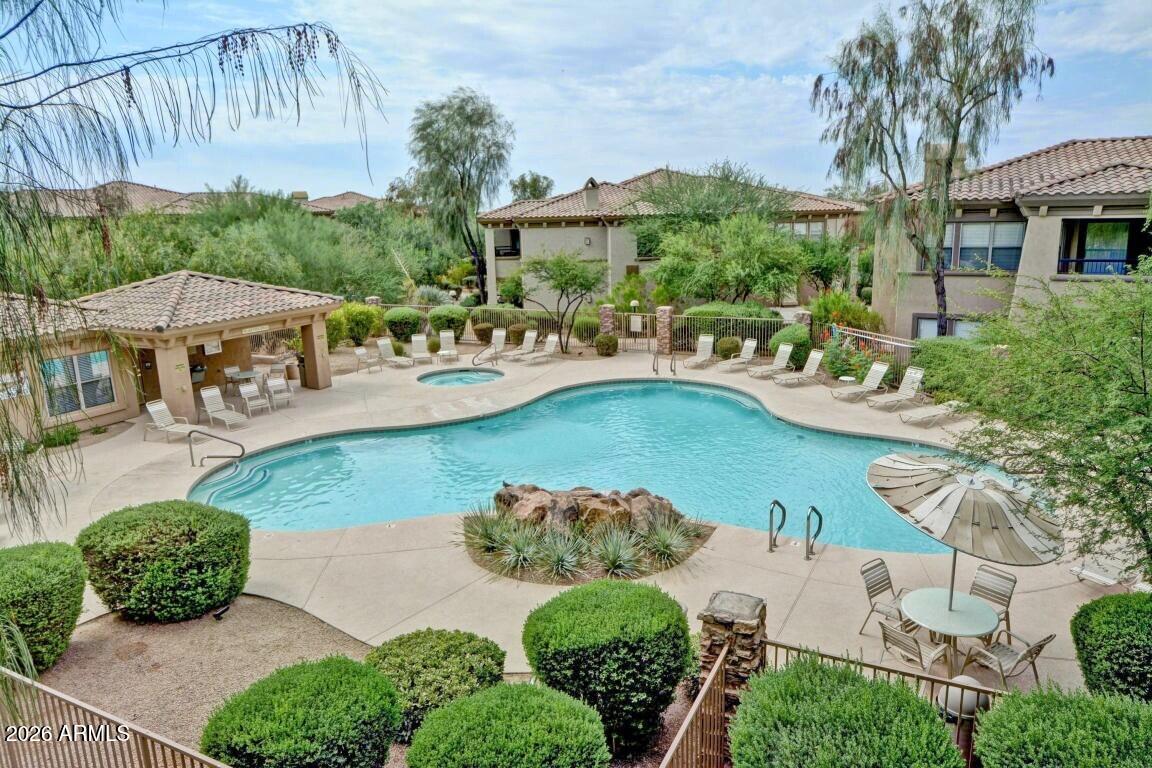 19700 N 76TH Street 2142