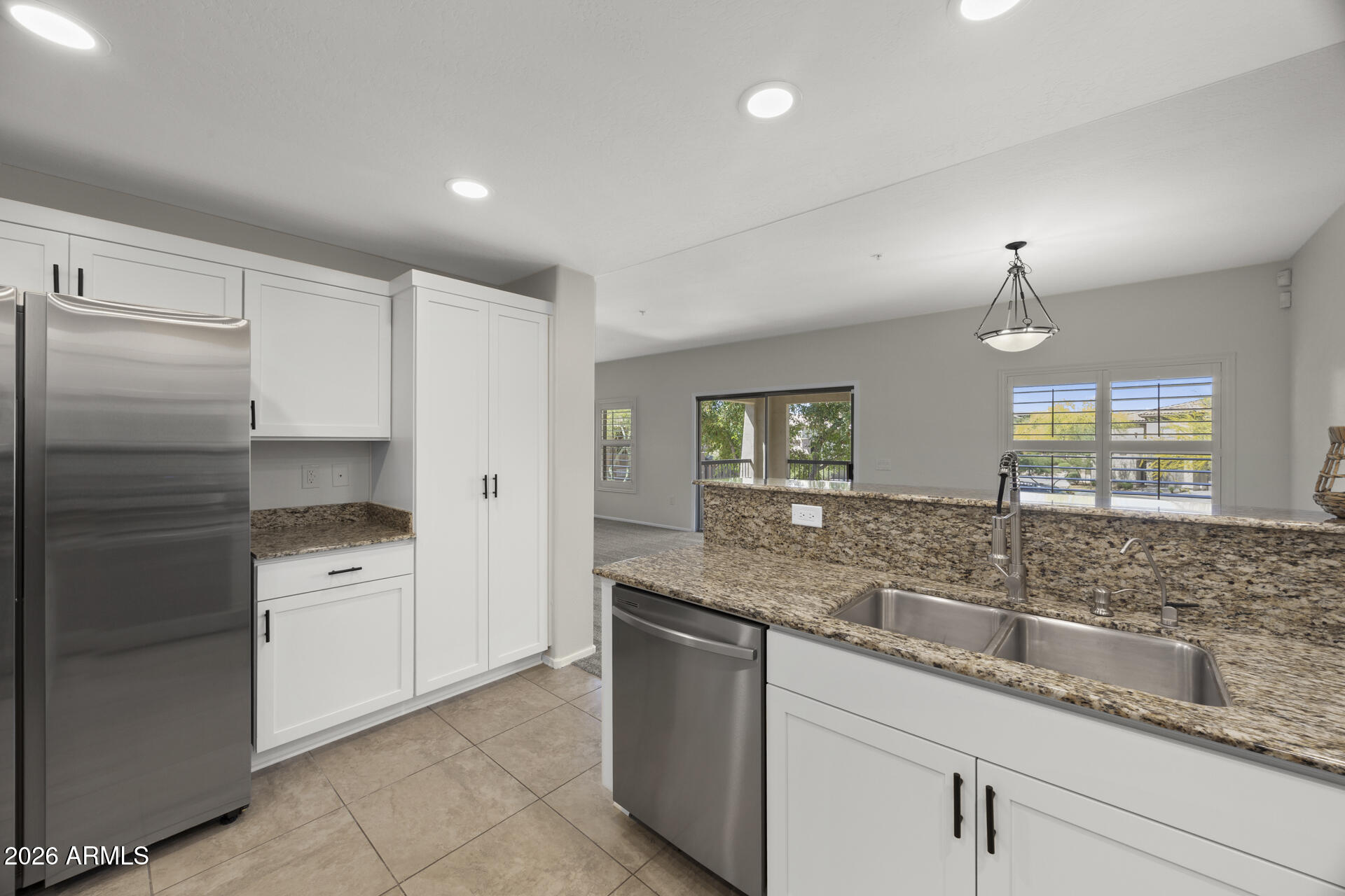 19700 N 76TH Street 2142