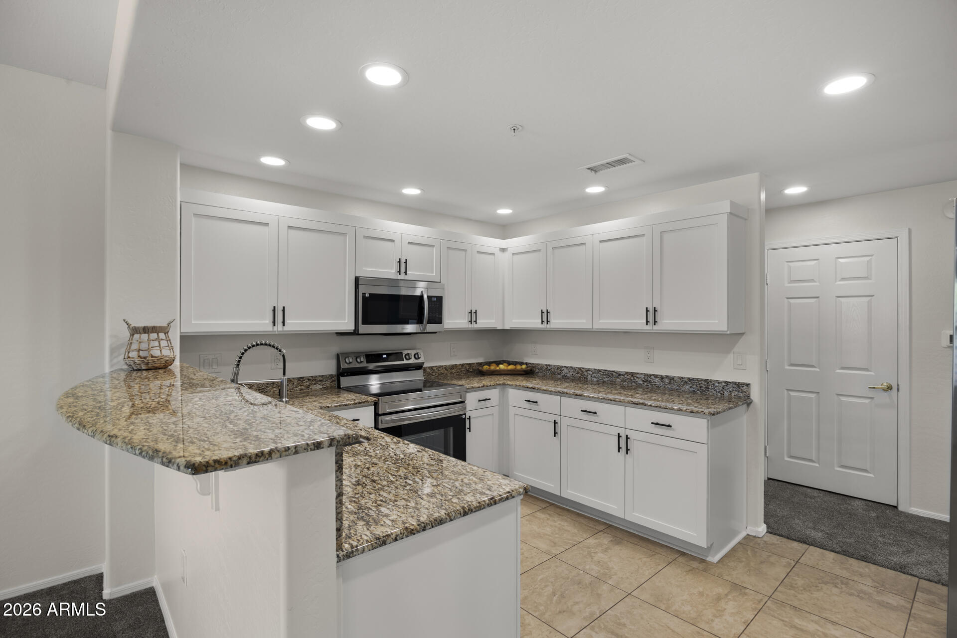 19700 N 76TH Street 2142