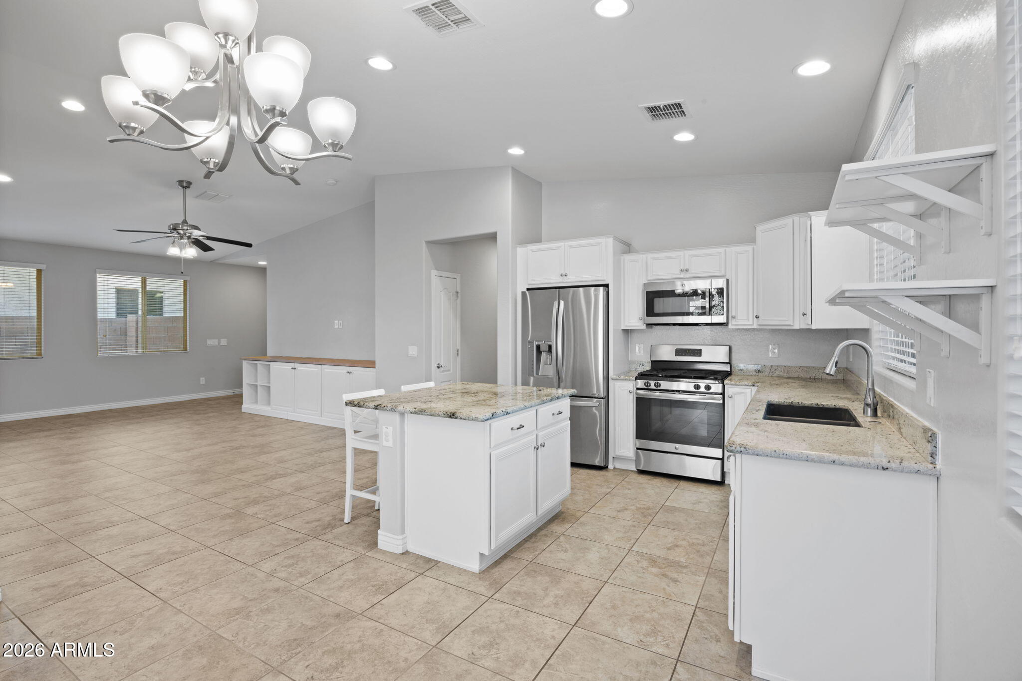 4290 E PALO VERDE Street