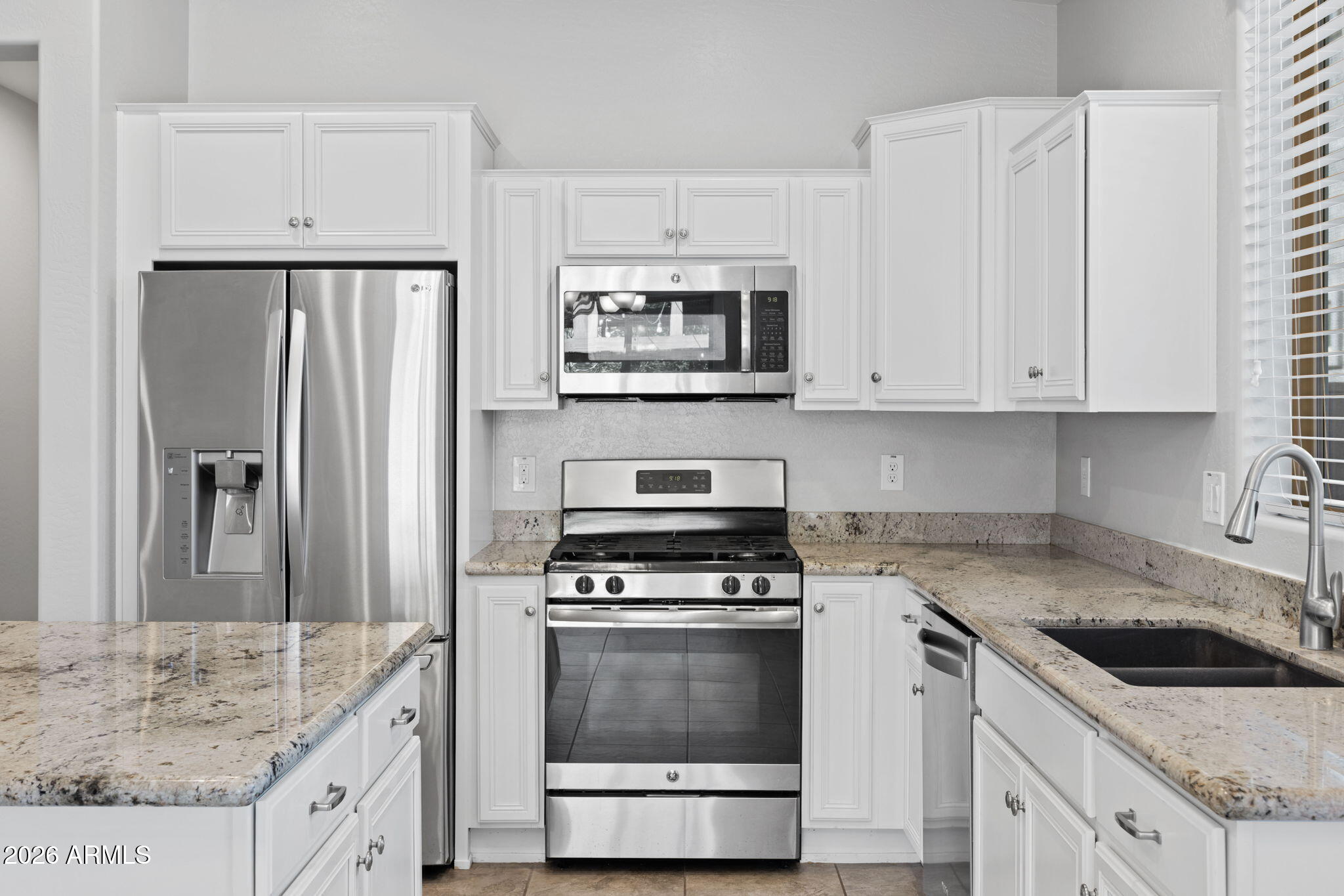 4290 E PALO VERDE Street