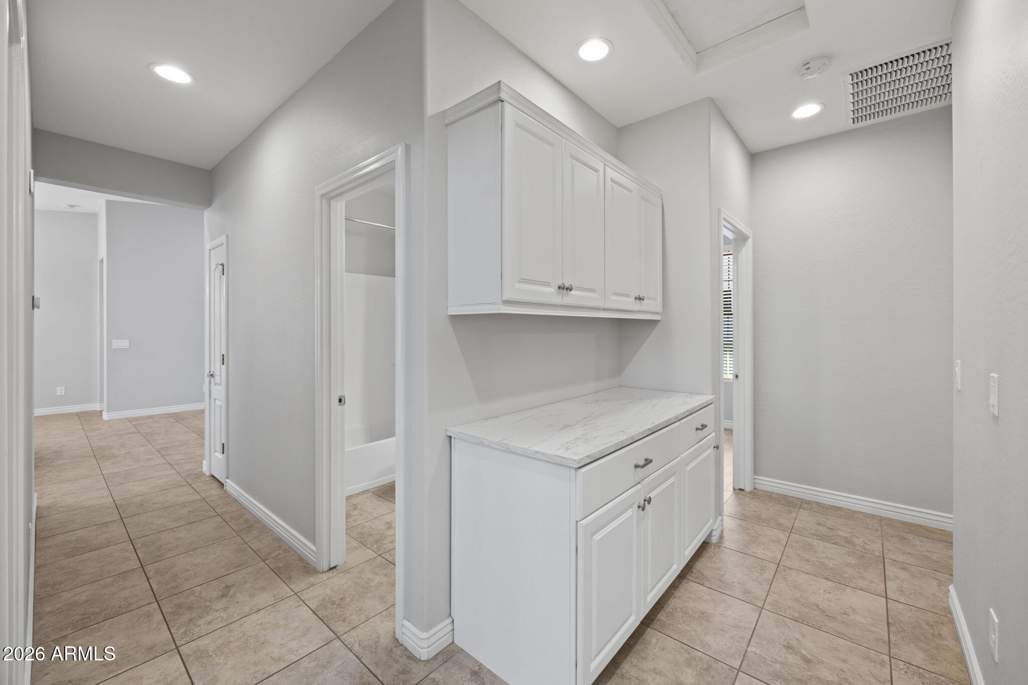 4290 E PALO VERDE Street