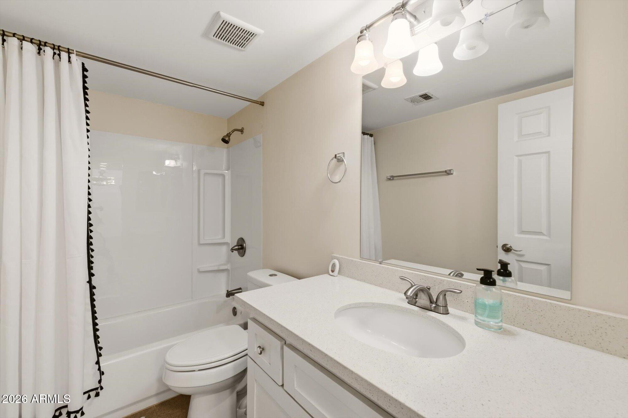 5142 E EDGEMONT Avenue