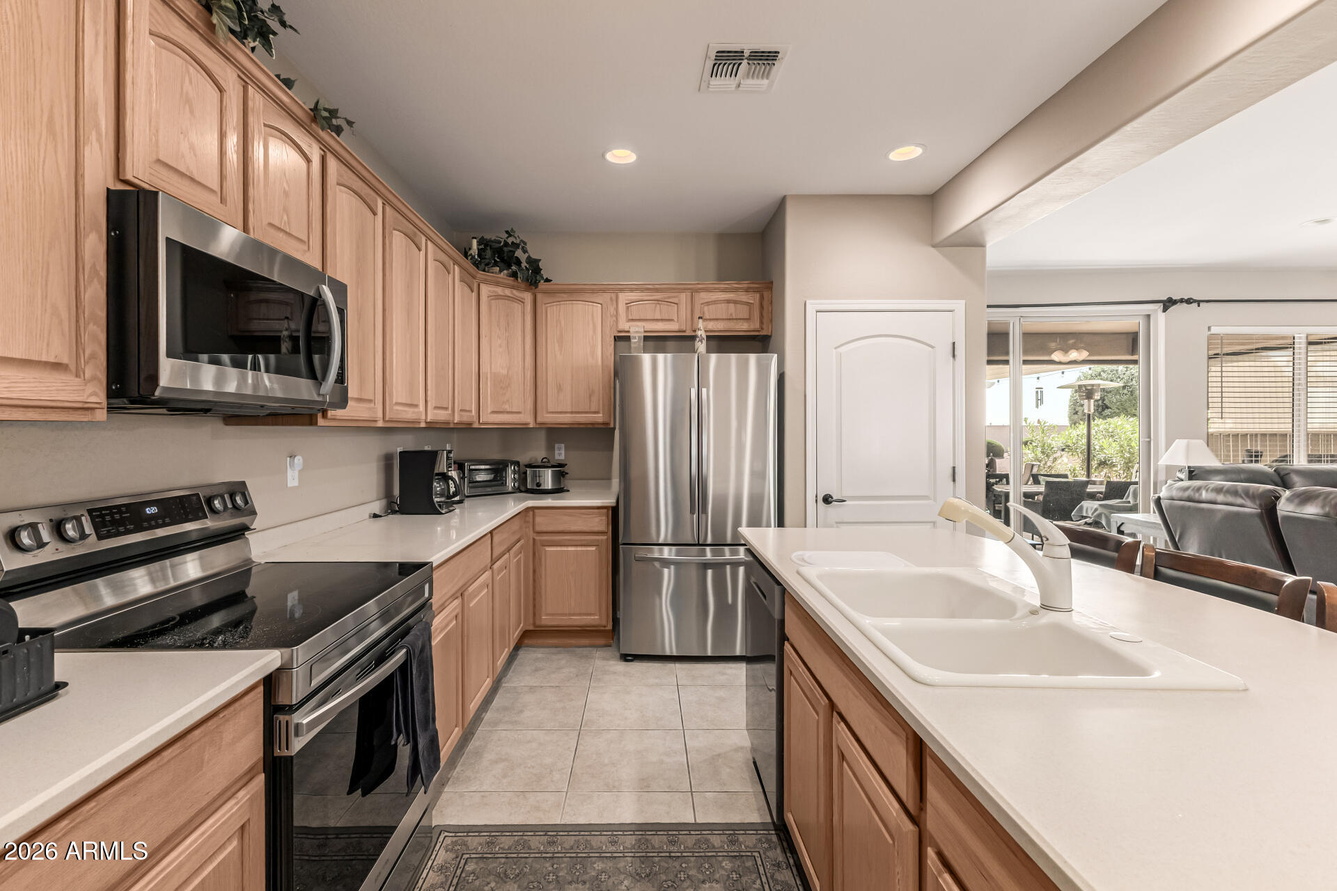 22127 N ARRELLAGA Drive