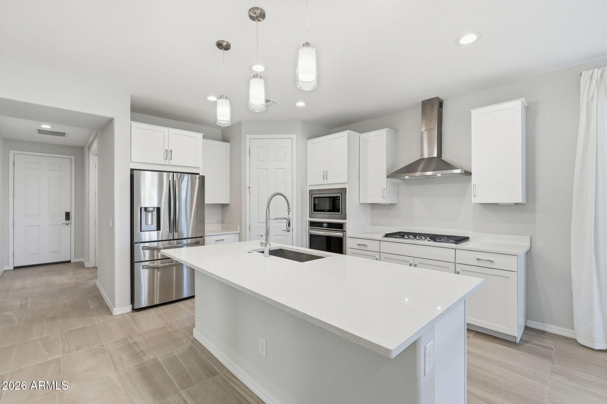 1536 W FLINTLOCK Drive