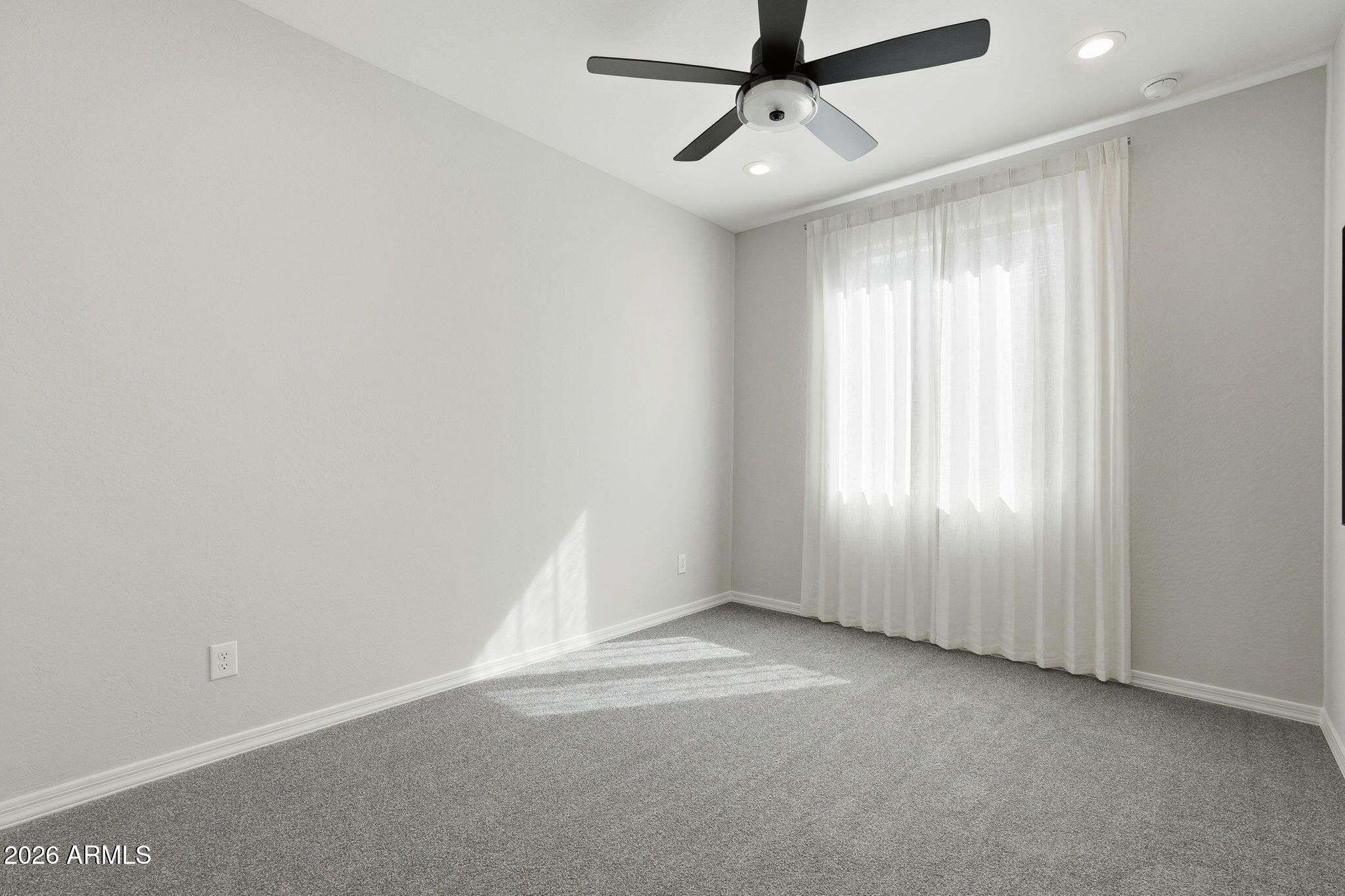 1536 W FLINTLOCK Drive