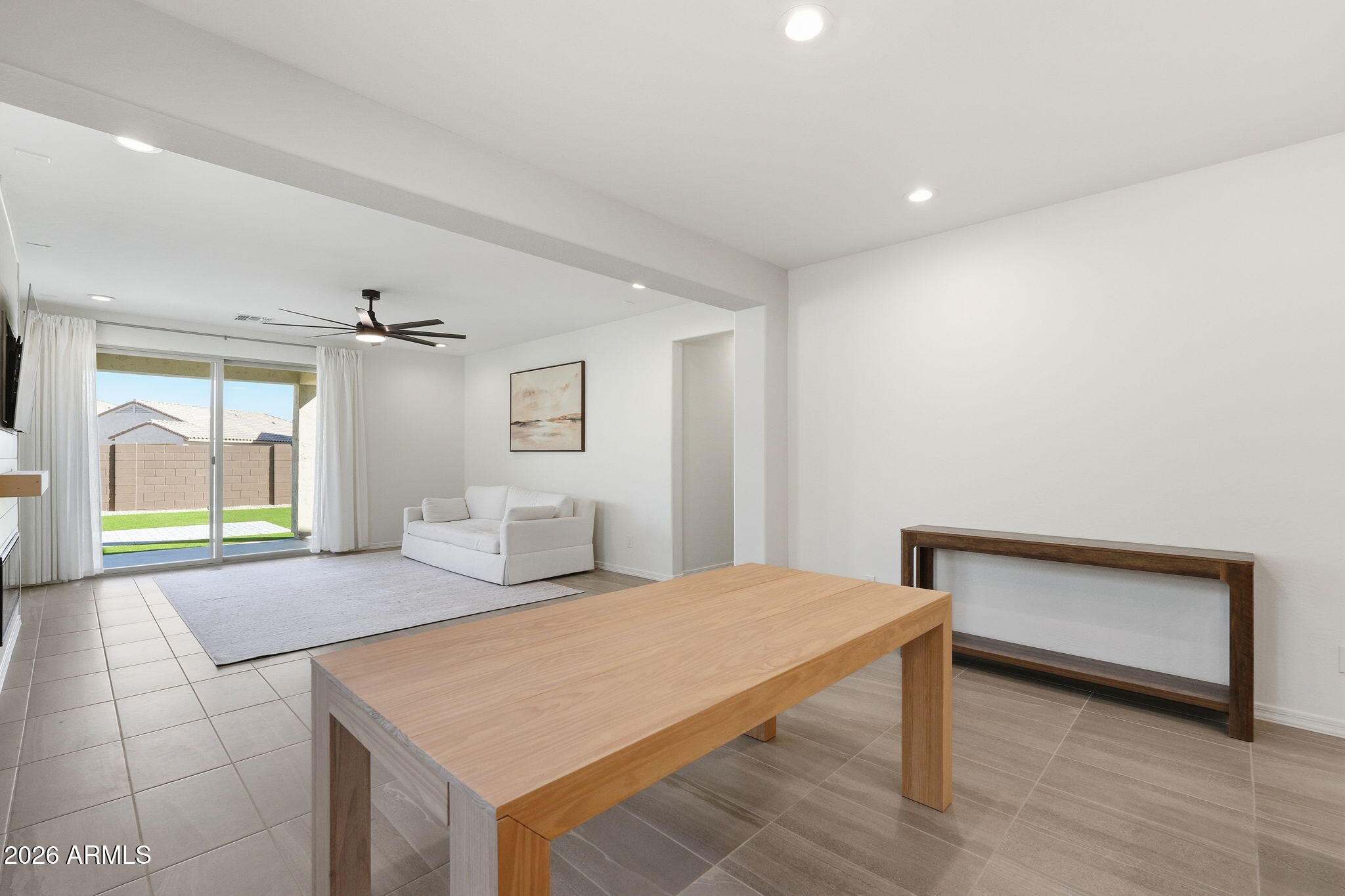 1536 W FLINTLOCK Drive