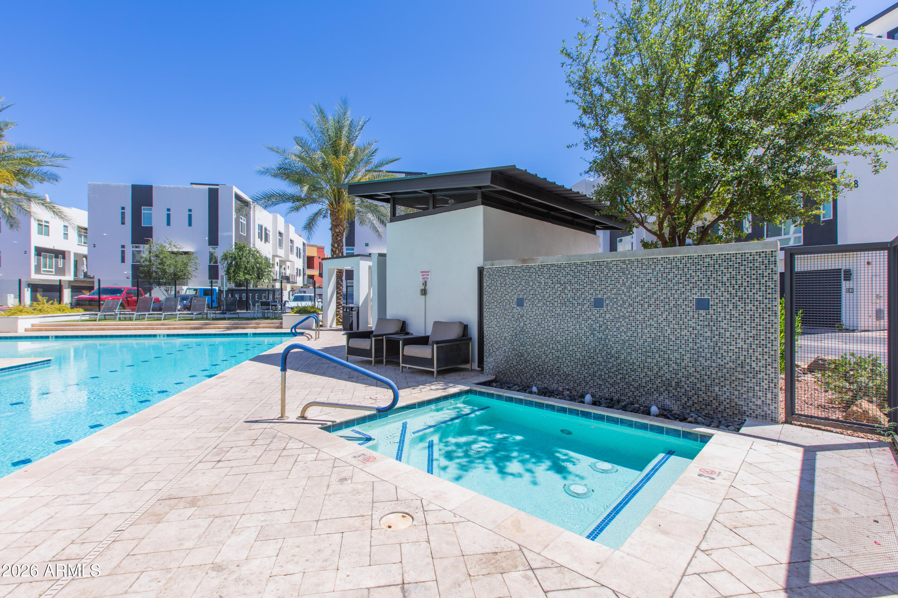 1717 E Morten Avenue 45