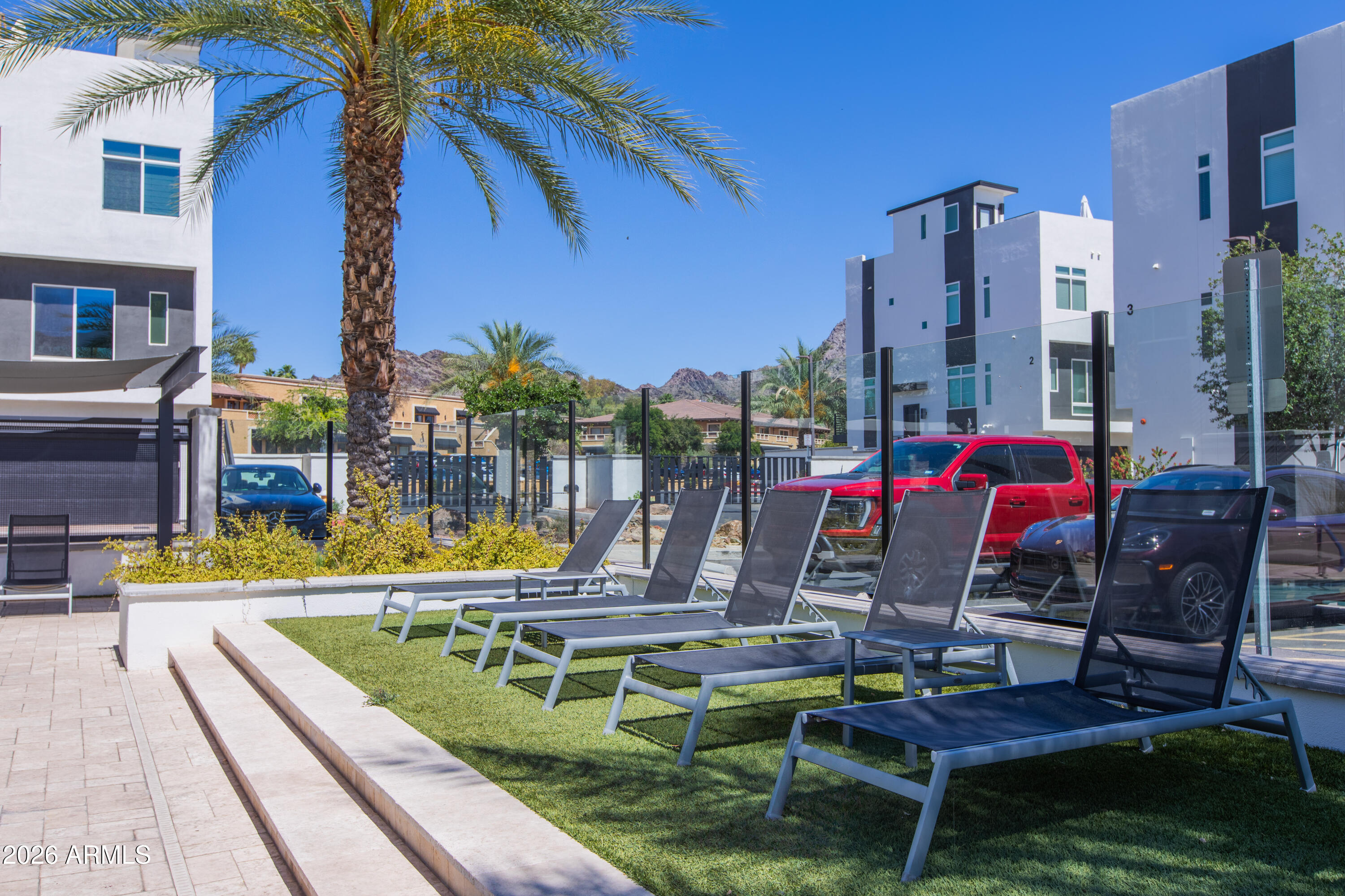 1717 E Morten Avenue 45