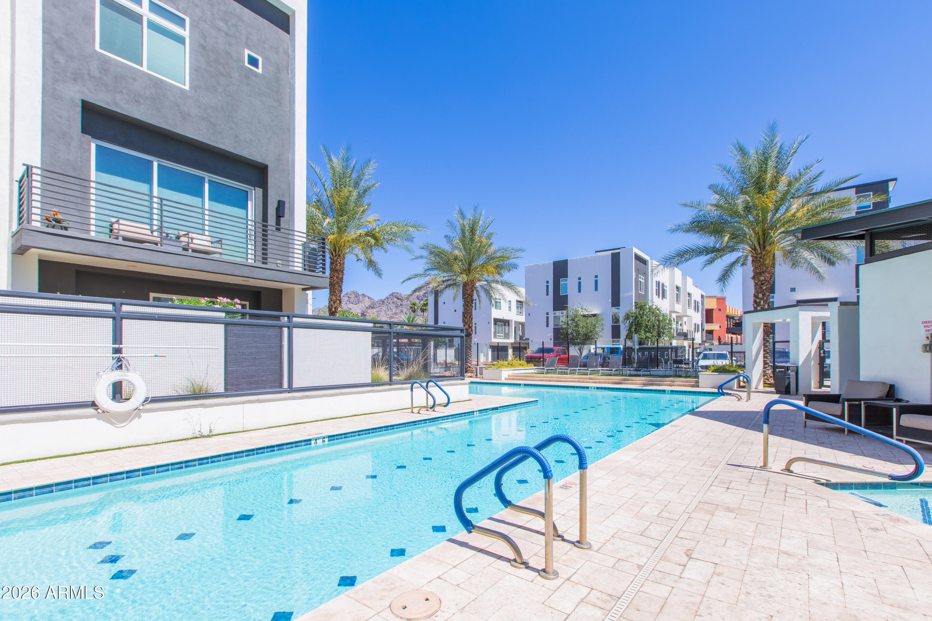 1717 E Morten Avenue 45