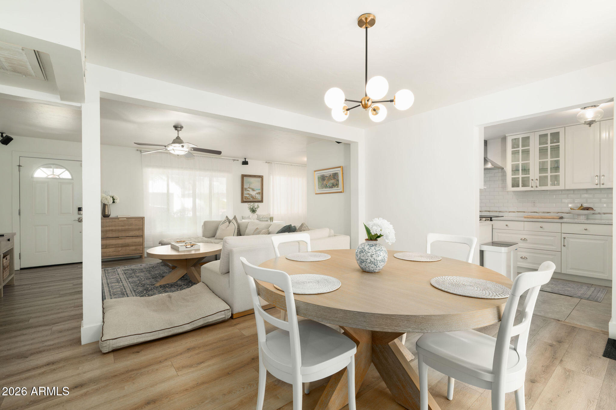 4813 E FAIRMOUNT Avenue