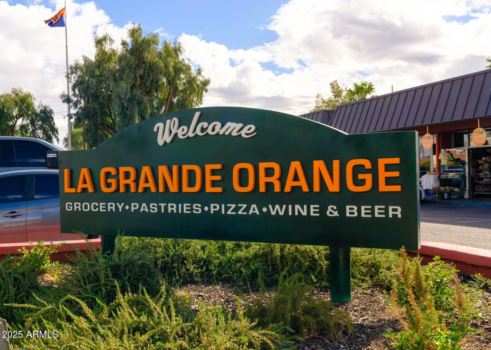 4001 E Campbell Avenue