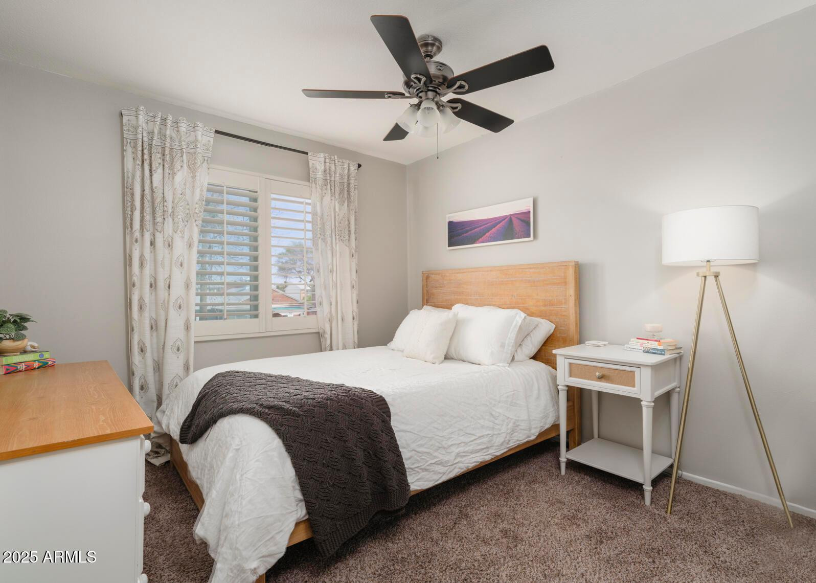 4001 E Campbell Avenue