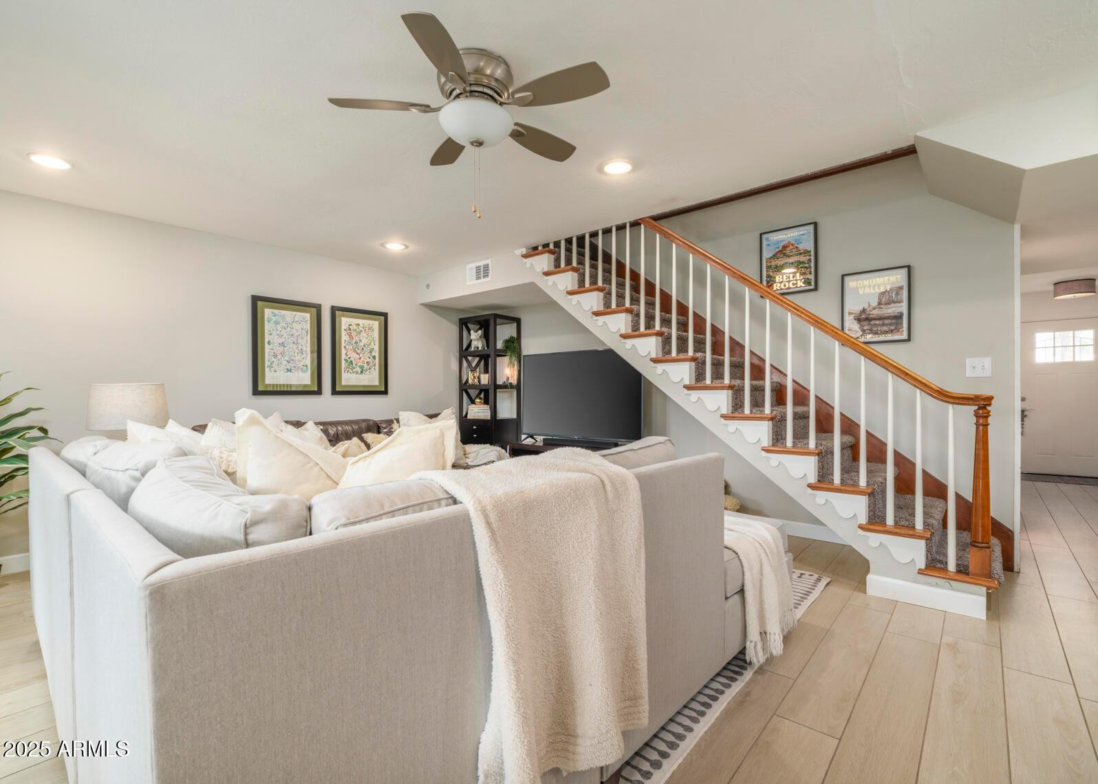 4001 E Campbell Avenue