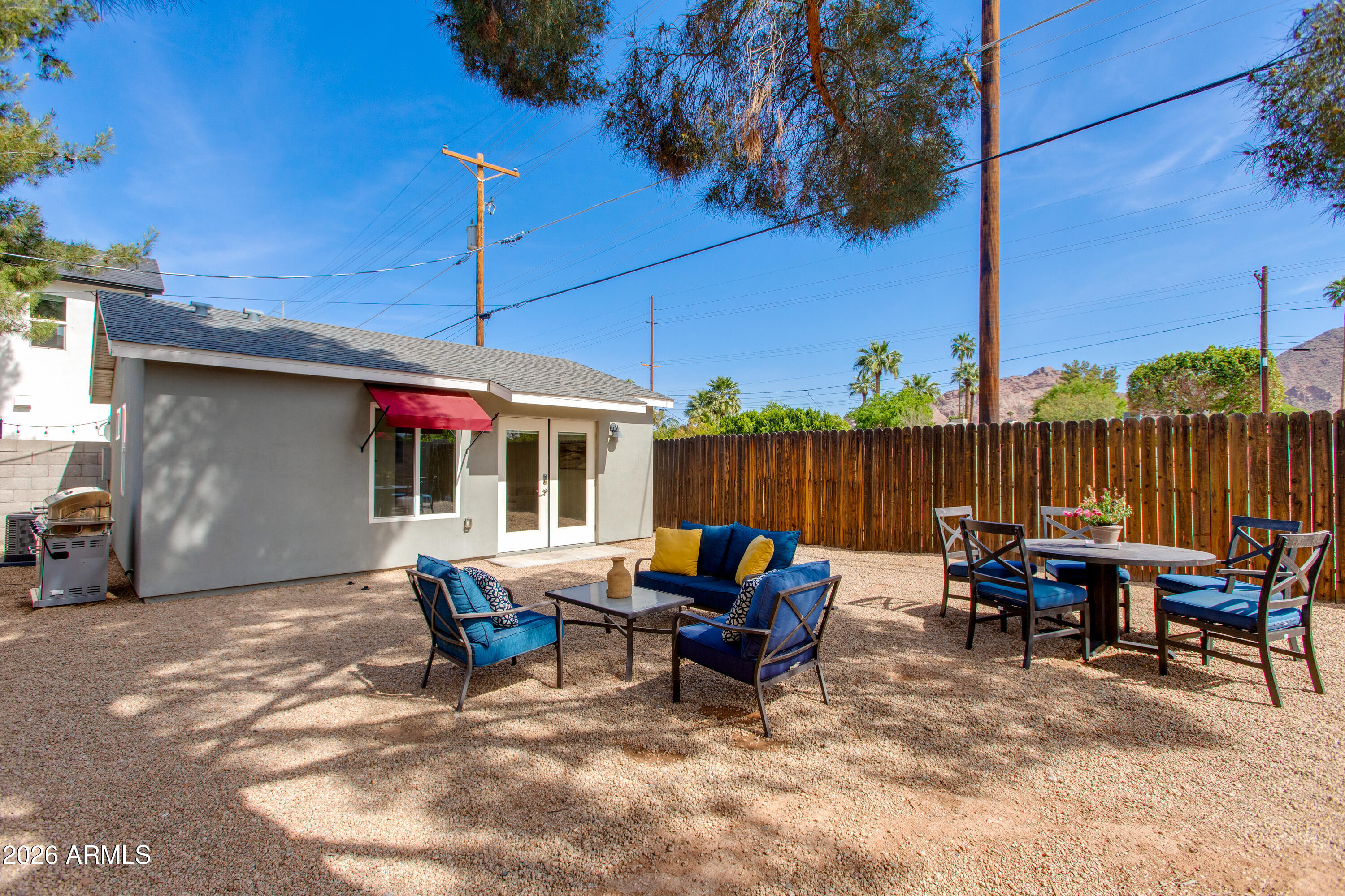 4440 E CAMPBELL Avenue