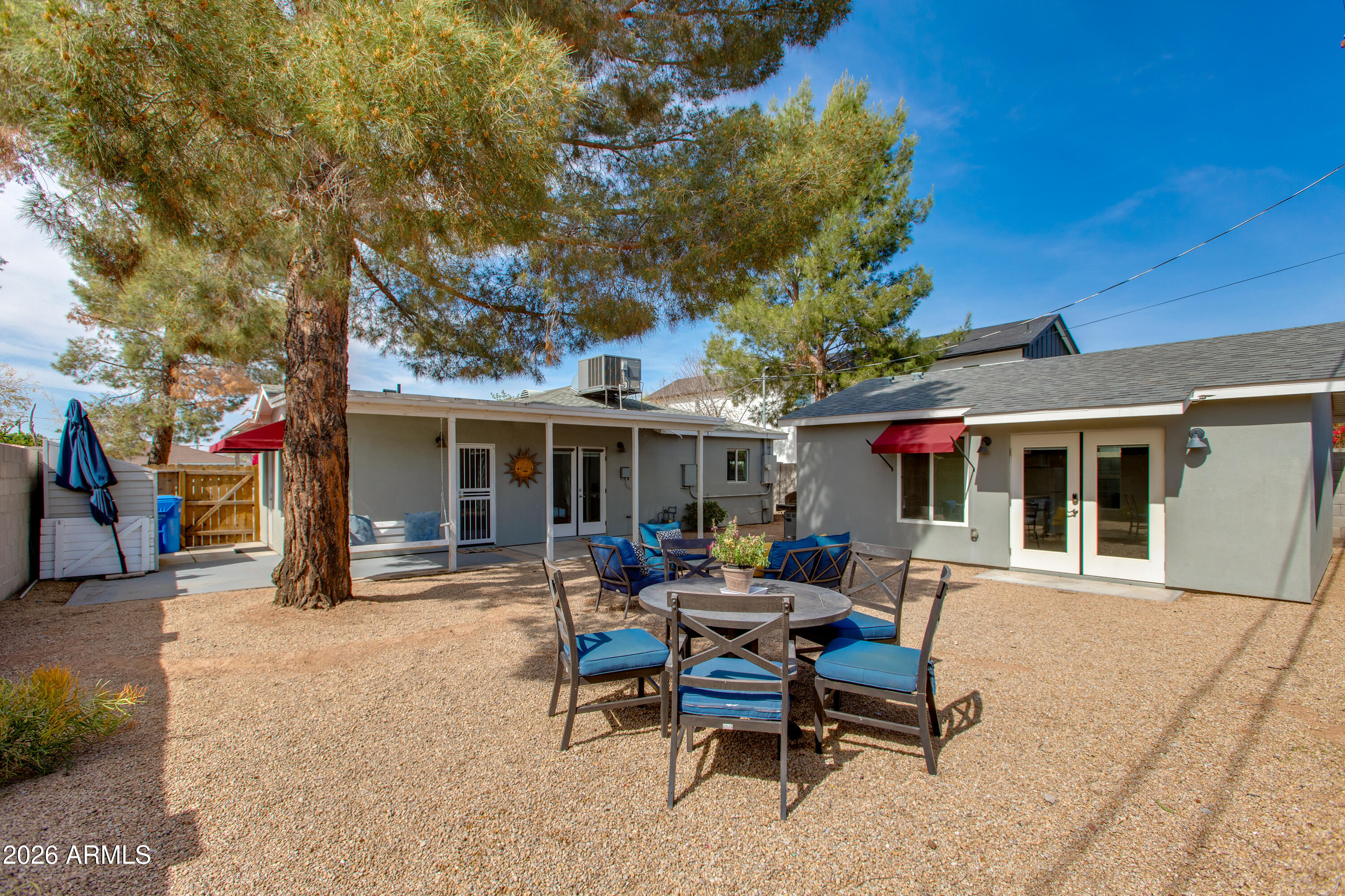 4440 E CAMPBELL Avenue