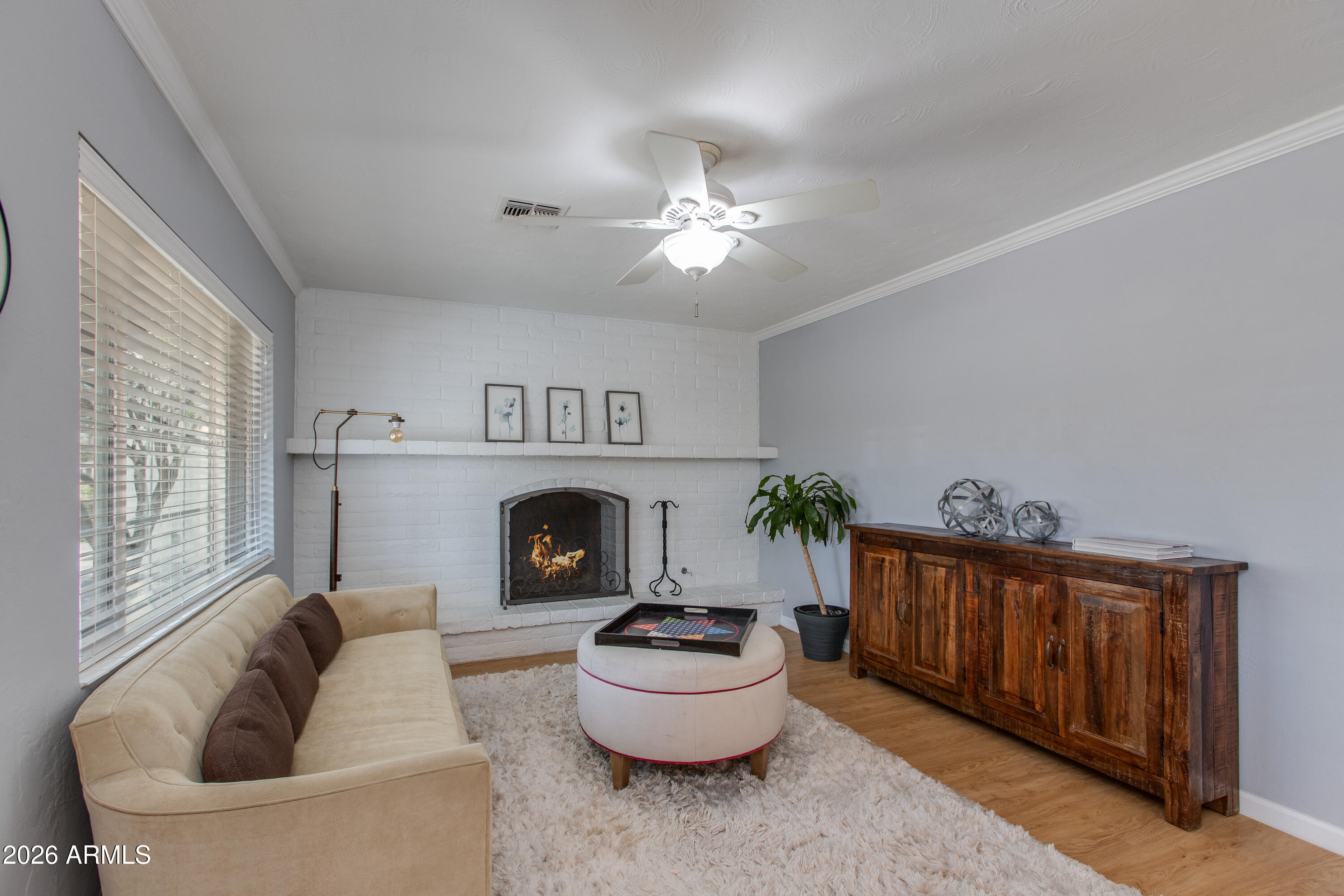 4440 E CAMPBELL Avenue