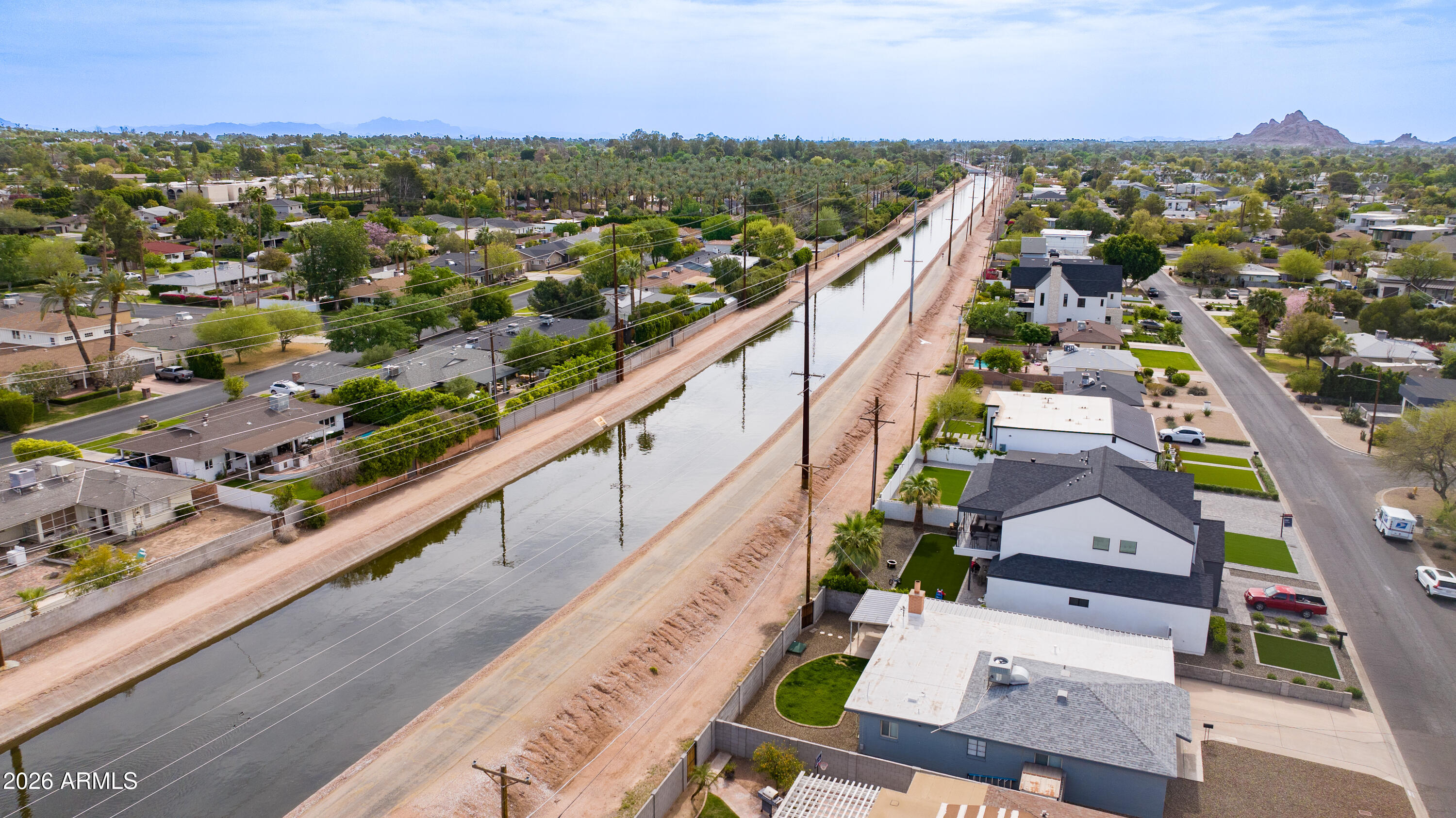 4440 E CAMPBELL Avenue