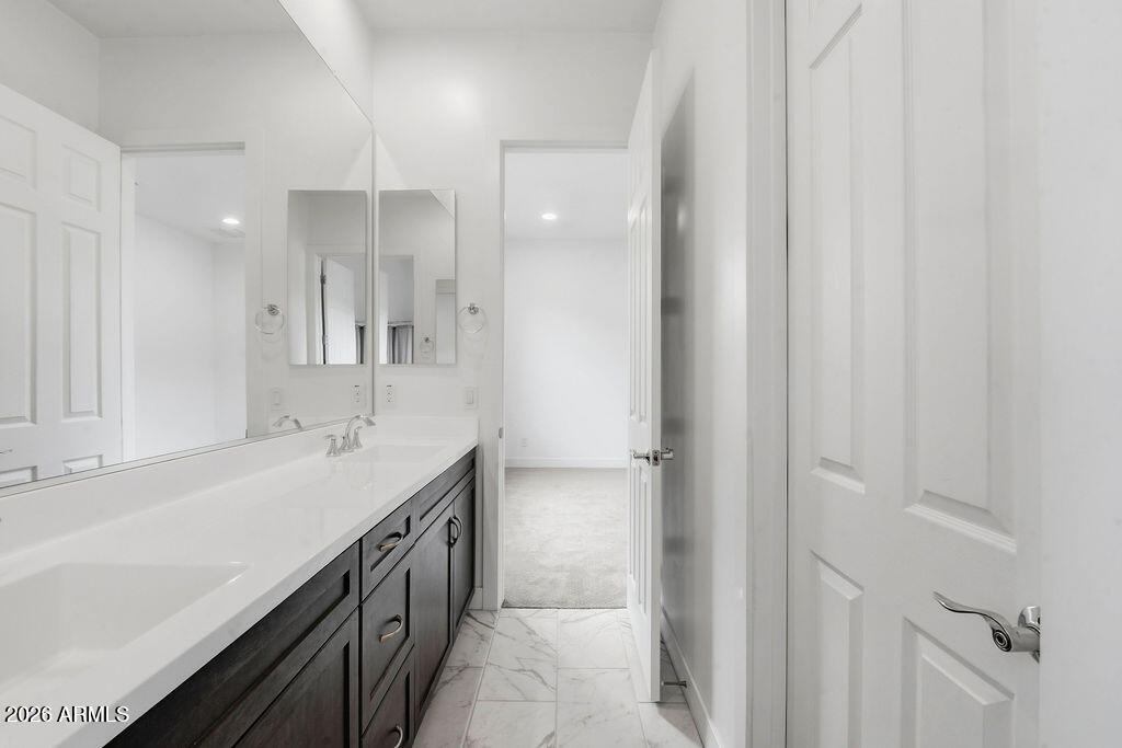 22898 E VIA DE OLIVOS