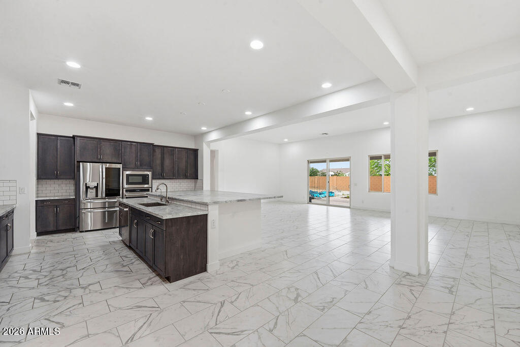 22898 E VIA DE OLIVOS