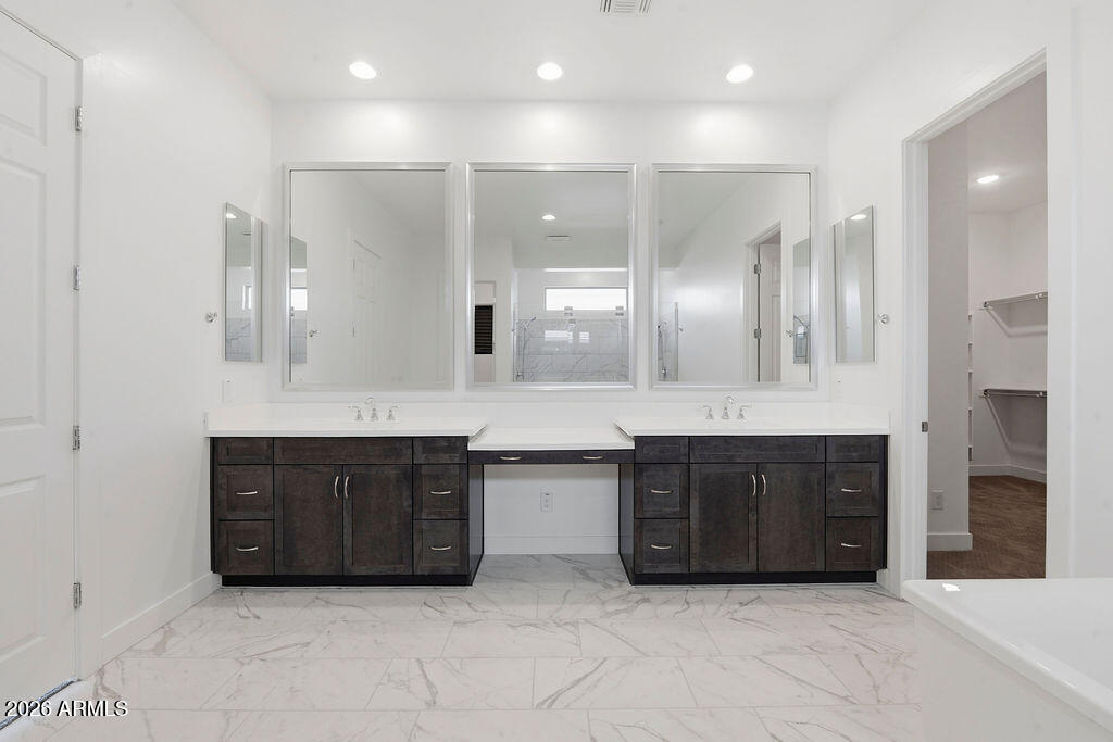 22898 E VIA DE OLIVOS