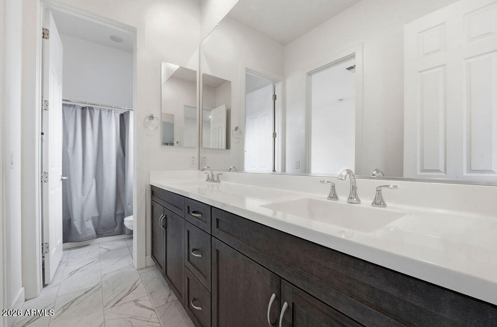 22898 E VIA DE OLIVOS