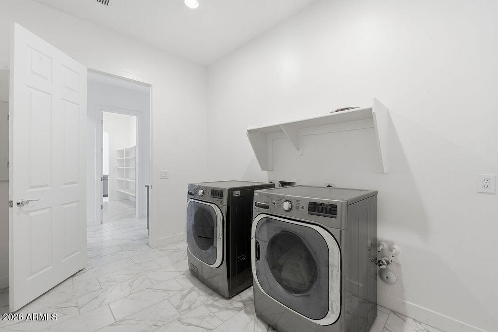 22898 E VIA DE OLIVOS