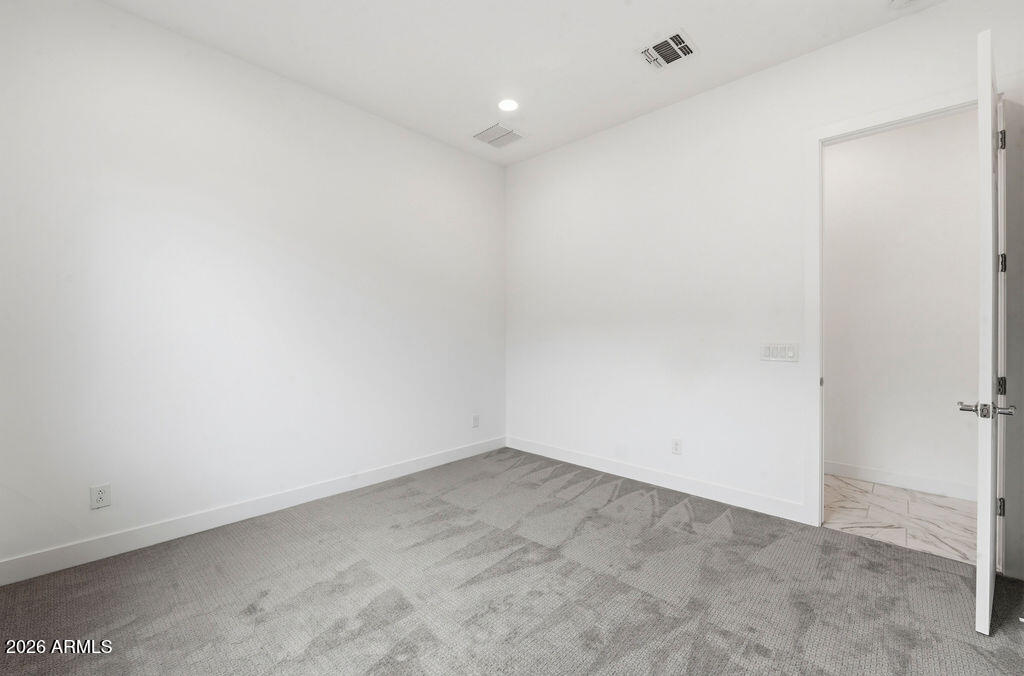 22898 E VIA DE OLIVOS