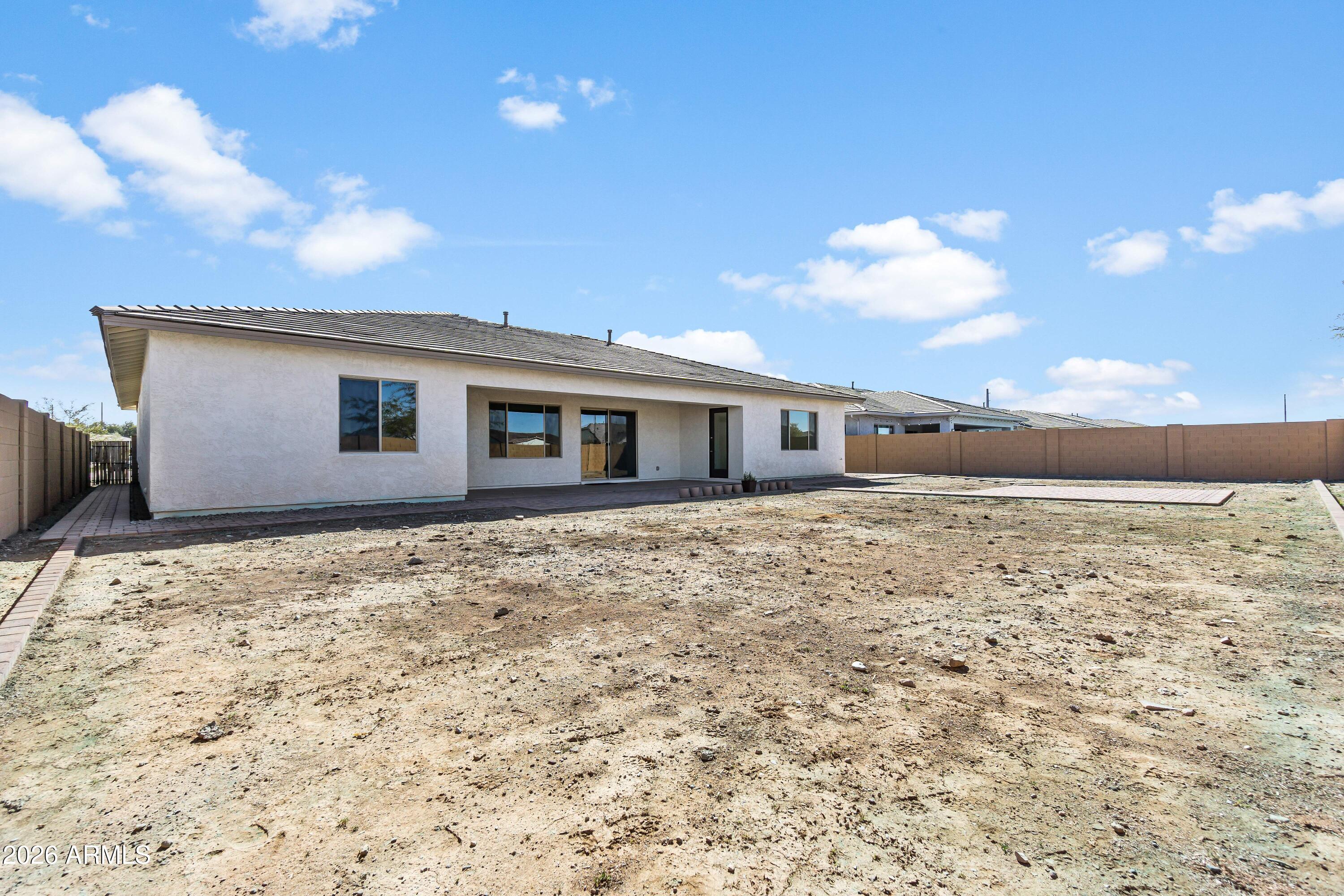 22898 E VIA DE OLIVOS