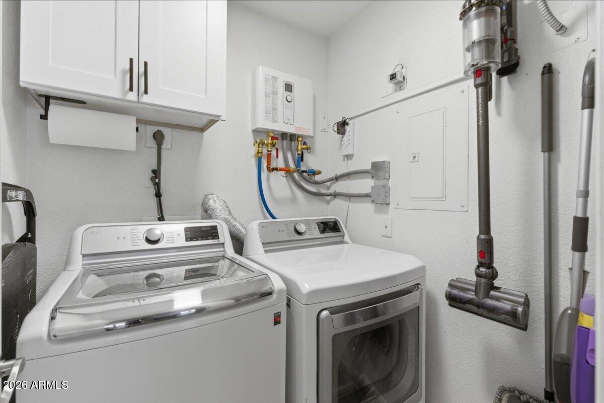 1905 E UNIVERSITY Drive 137