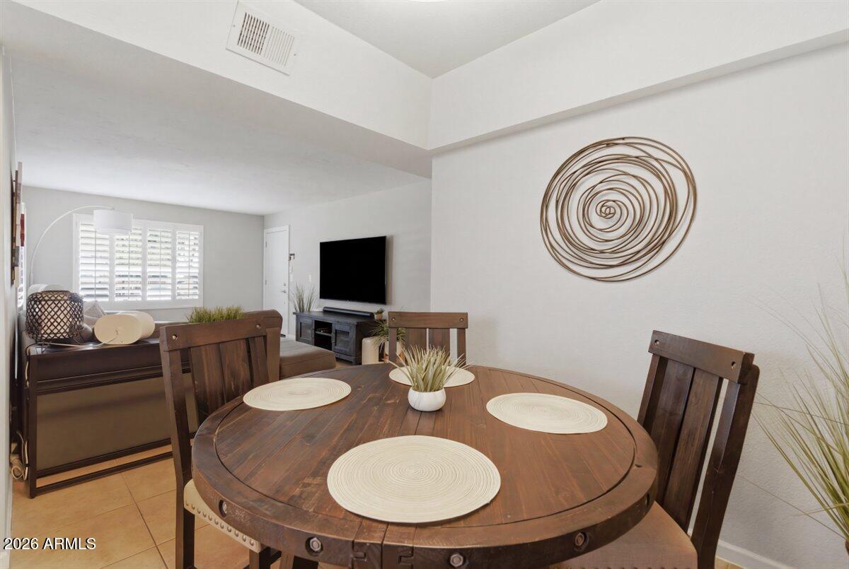 1905 E UNIVERSITY Drive 137