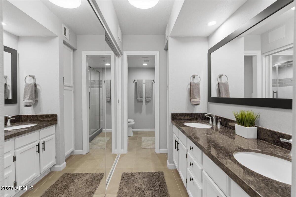 1905 E UNIVERSITY Drive 137