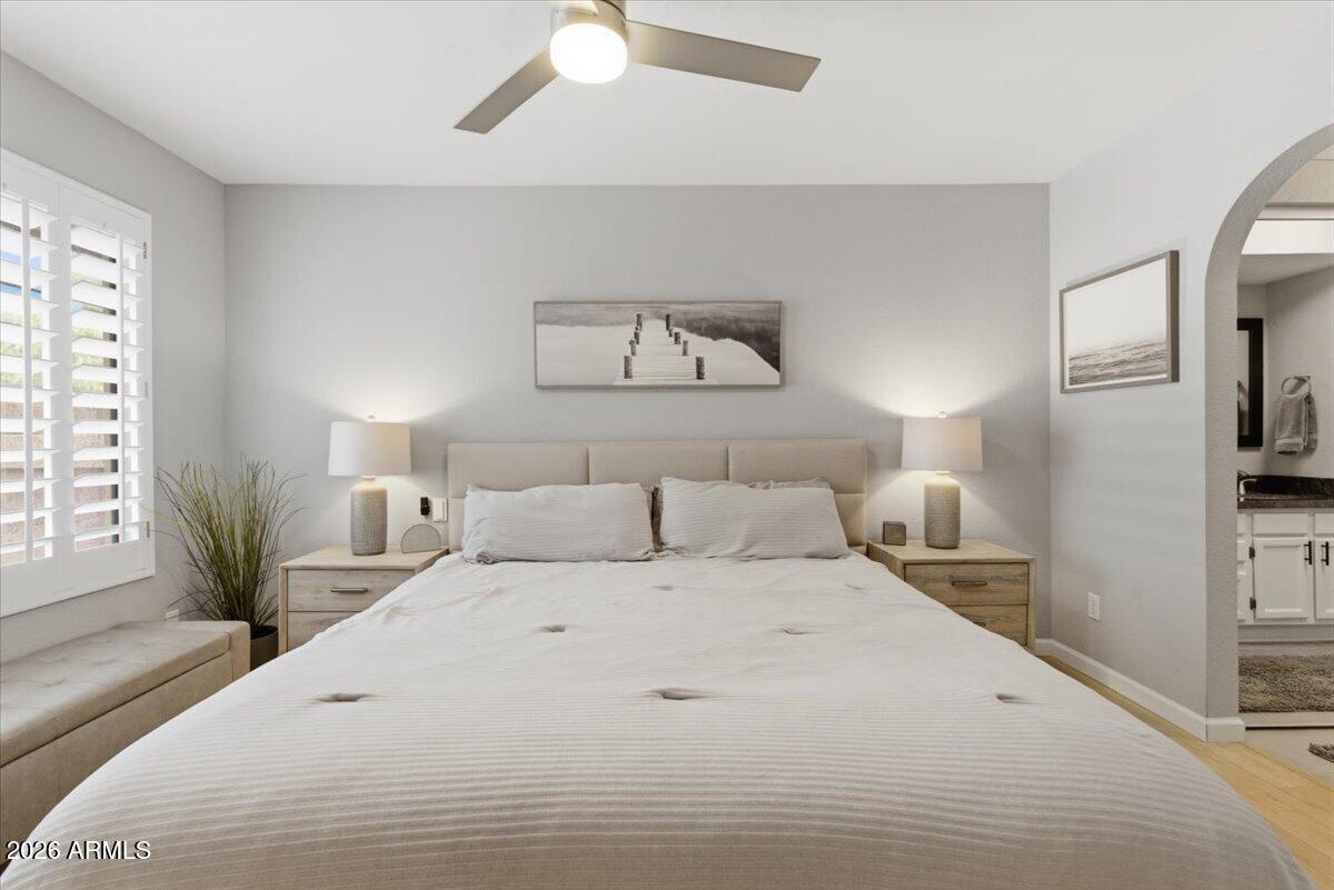 1905 E UNIVERSITY Drive 137