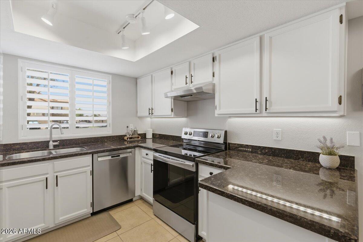 1905 E UNIVERSITY Drive 137