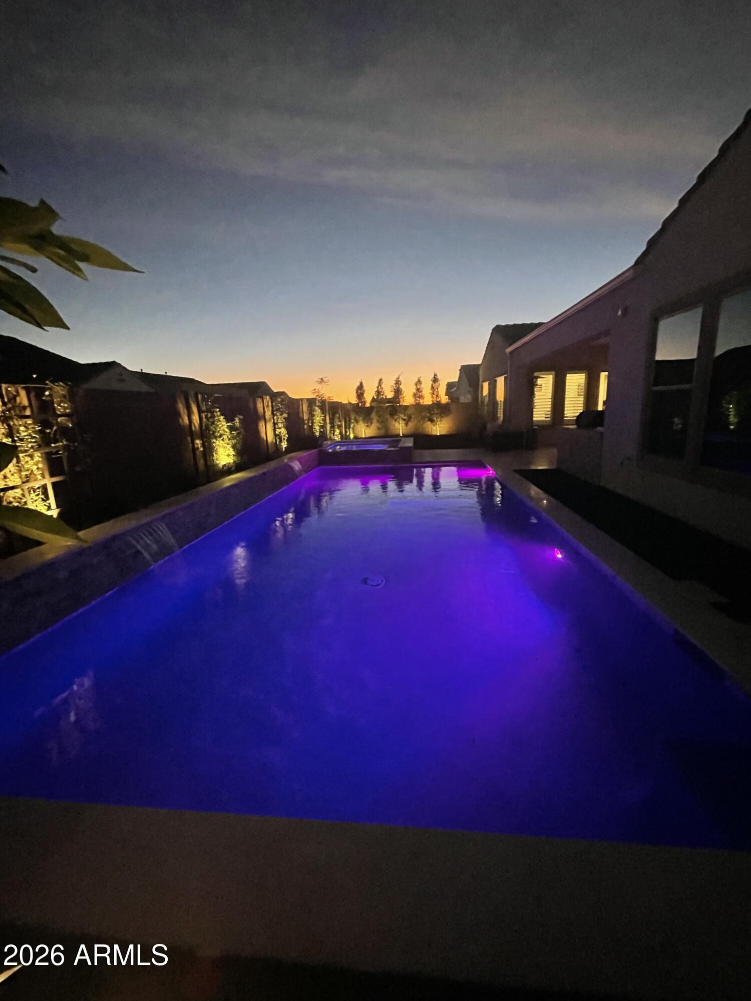 5537 E VIA CABALLO BLANCO