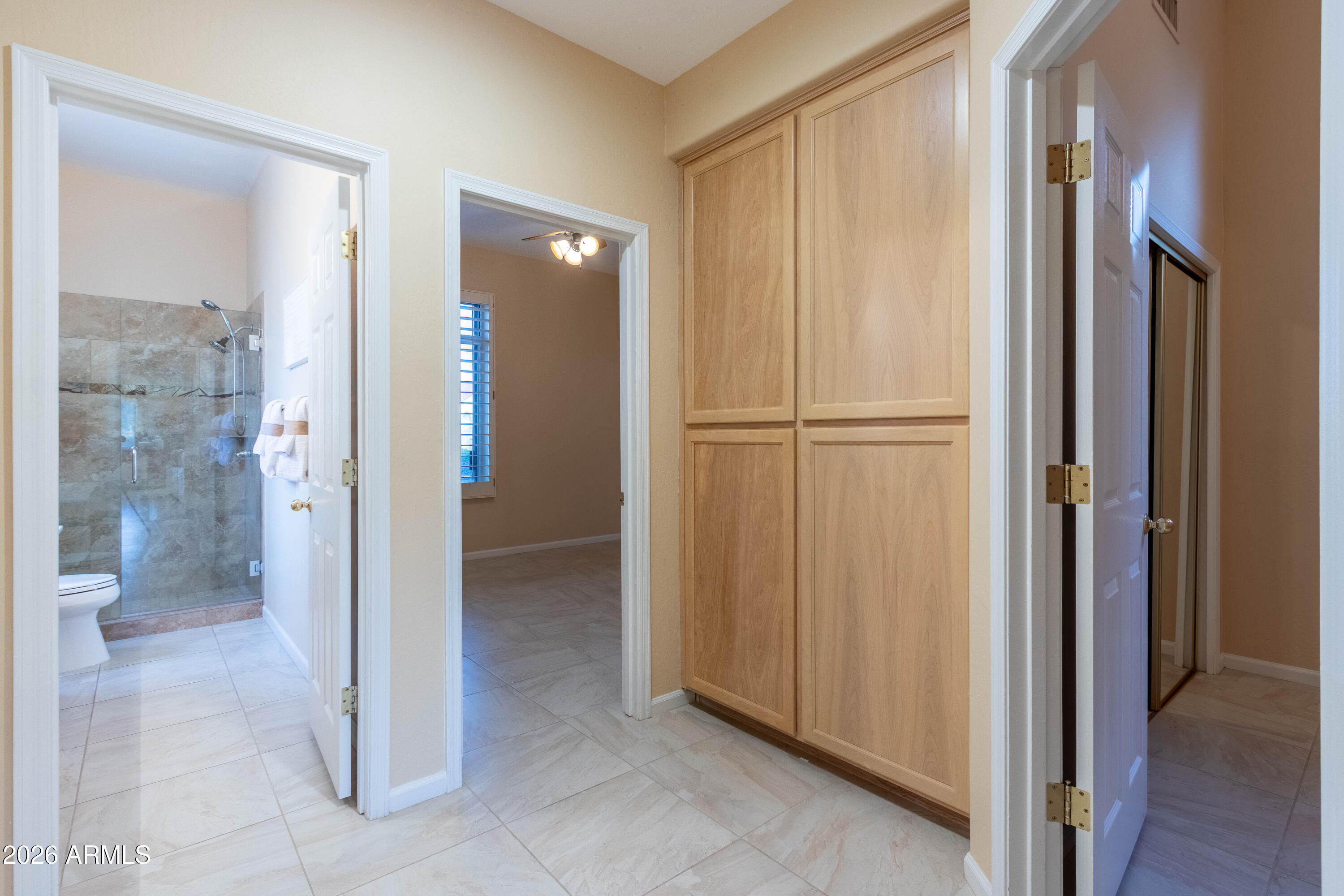 12018 E MISSION LANE Circle