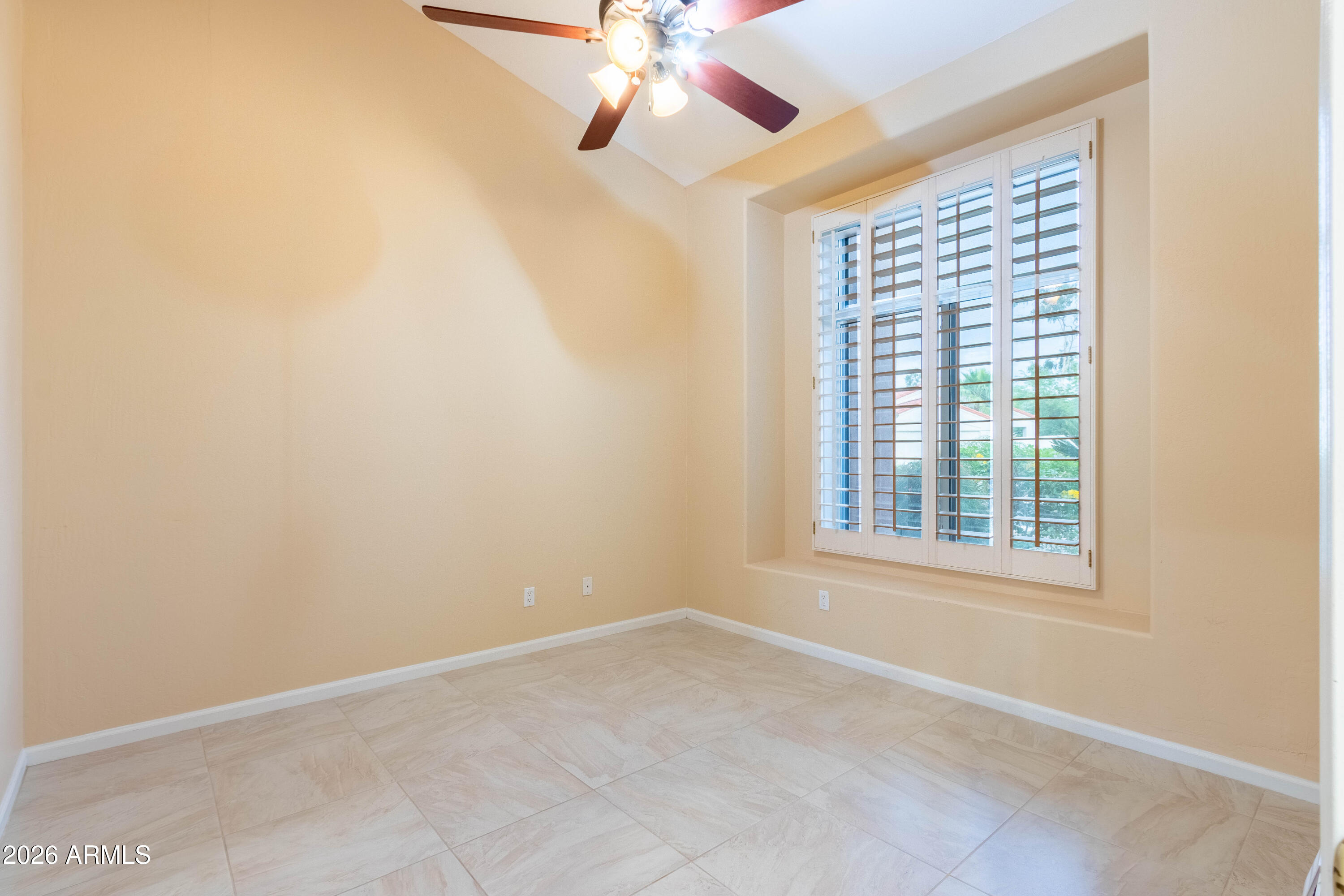 12018 E MISSION LANE Circle