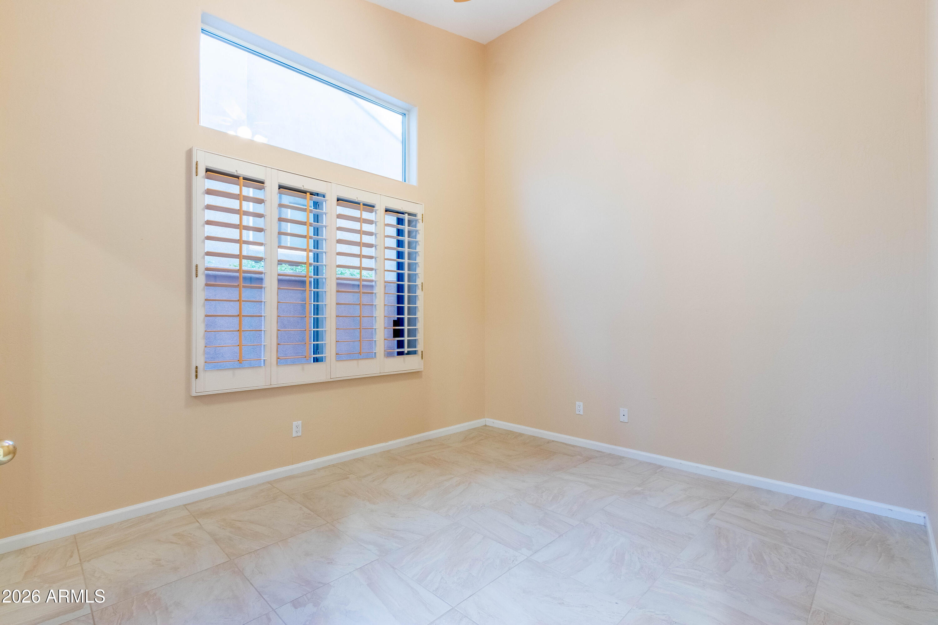 12018 E MISSION LANE Circle