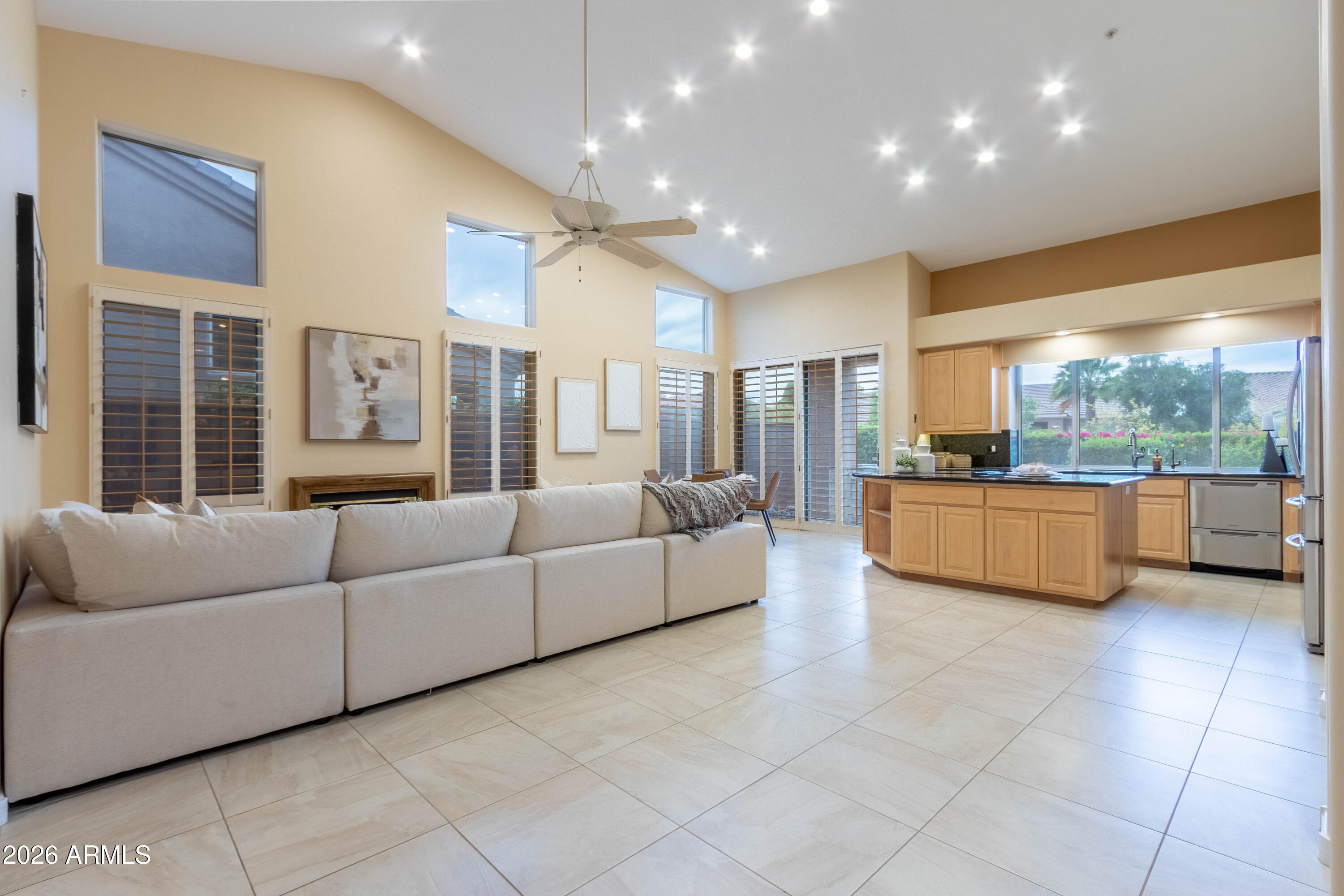 12018 E MISSION LANE Circle