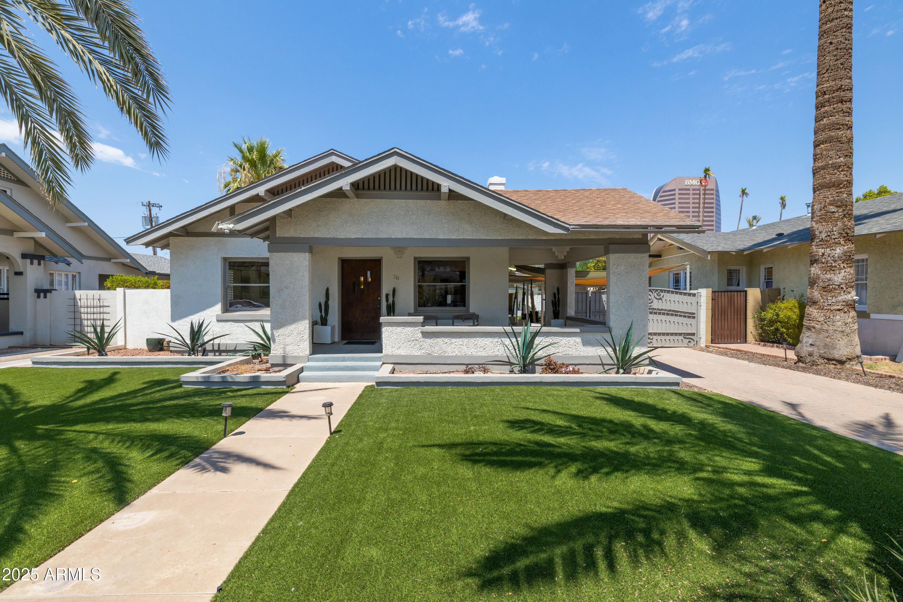 70 W LYNWOOD Street