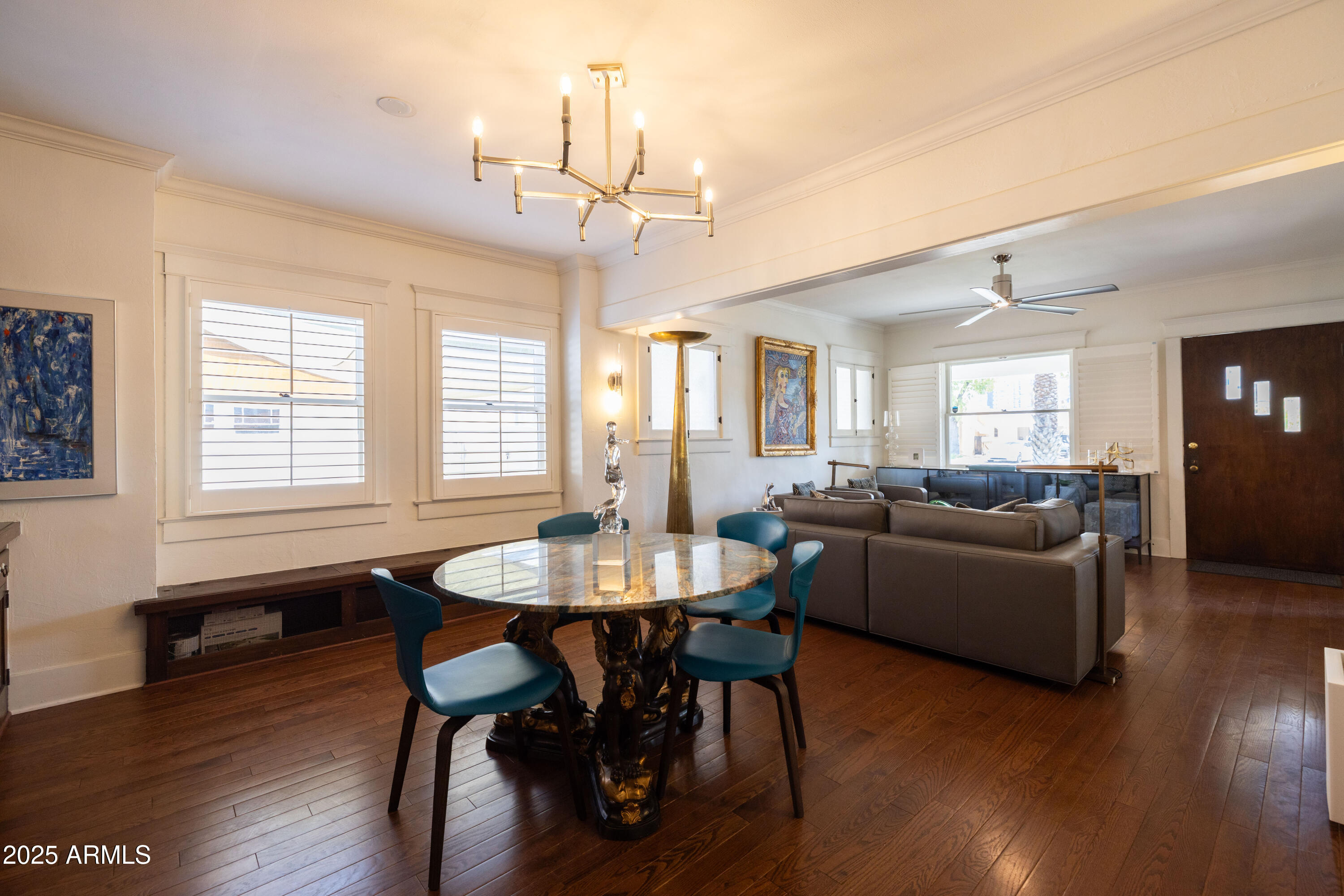 70 W LYNWOOD Street