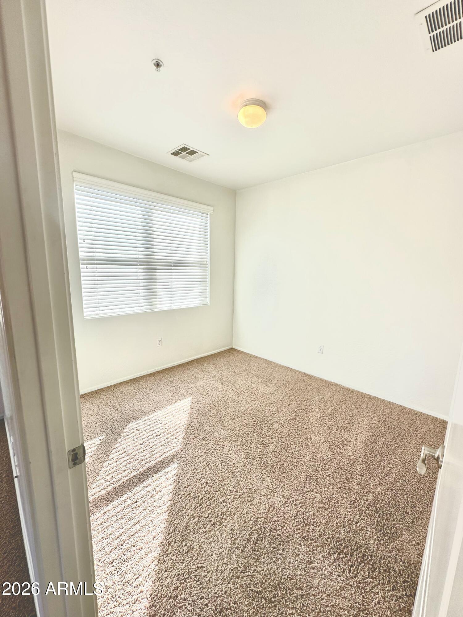 2264 E HUNTINGTON Drive