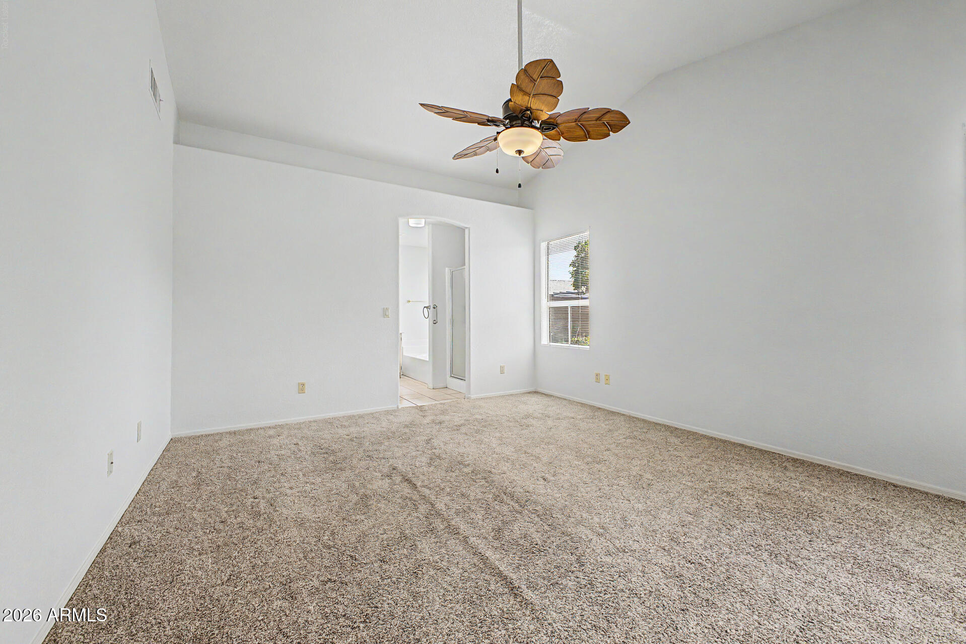10523 W MOHAWK Lane