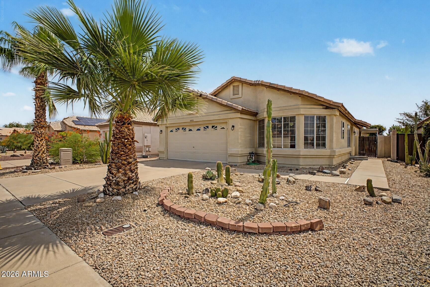10523 W MOHAWK Lane
